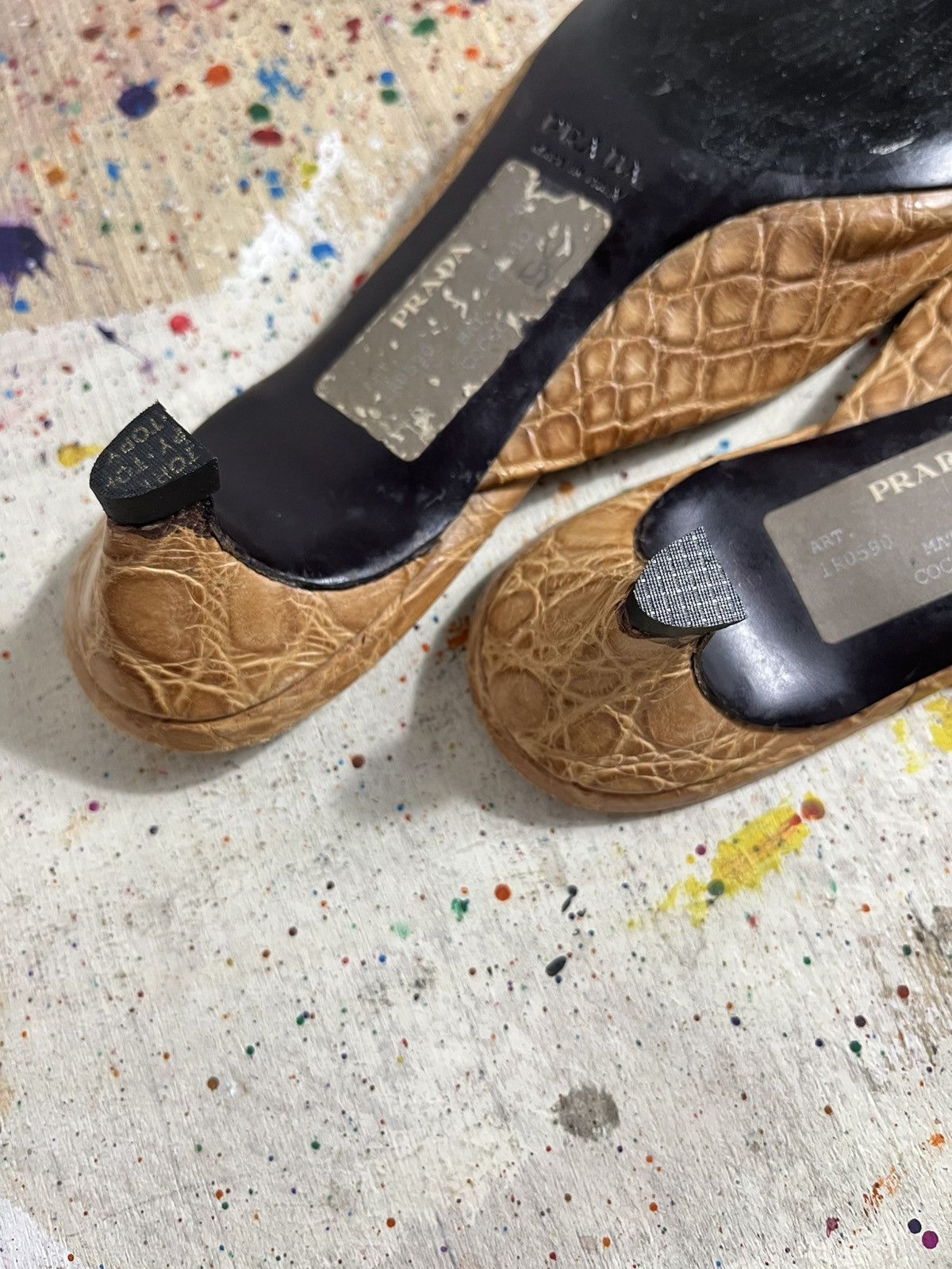 Prada Prada Tan Leather Crocodile Pattern Mules Size US 7 / IT 37 - 11 Thumbnail
