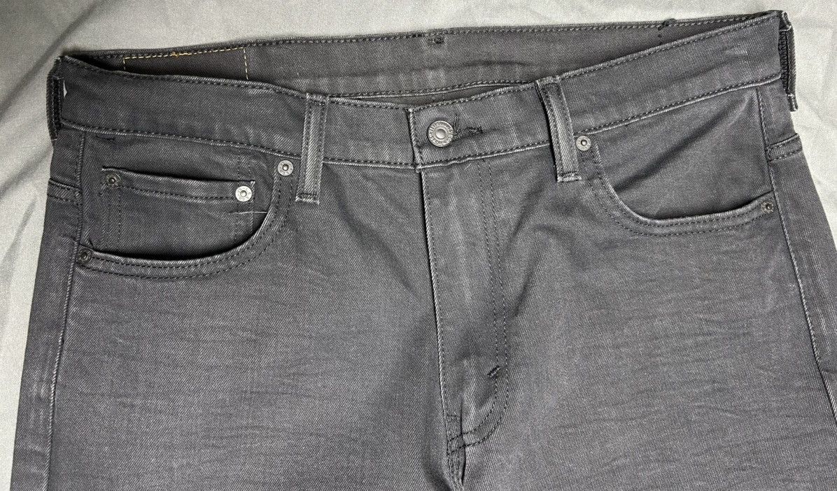 Levi's Levi’s 569 Sashiko Hand Stitched 1/1 Upcycled Unique Size US 33 - 7 Thumbnail