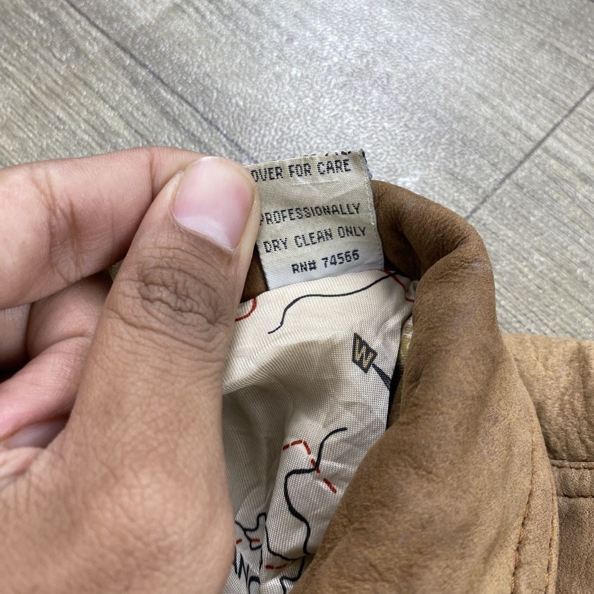 Marlboro 1990s Vintage Marlboro Adventure Suede Leather Jacket Size US M / EU 48-50 / 2 - 9 Thumbnail