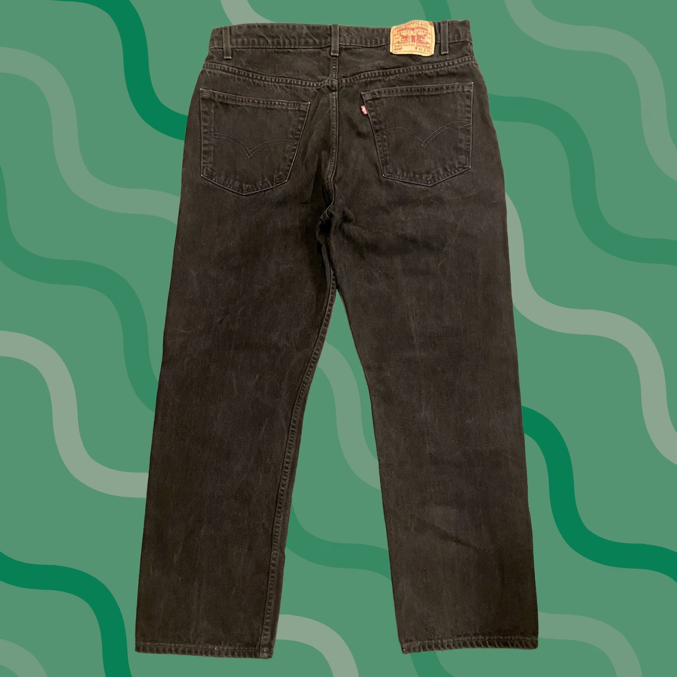 Levi's VINTAGE Levi's Jeans Mens 40x30 Black Denim 505 Regular Fit Straight Leg 90s Mens Size US 40 / EU 56 - 1 Thumbnail