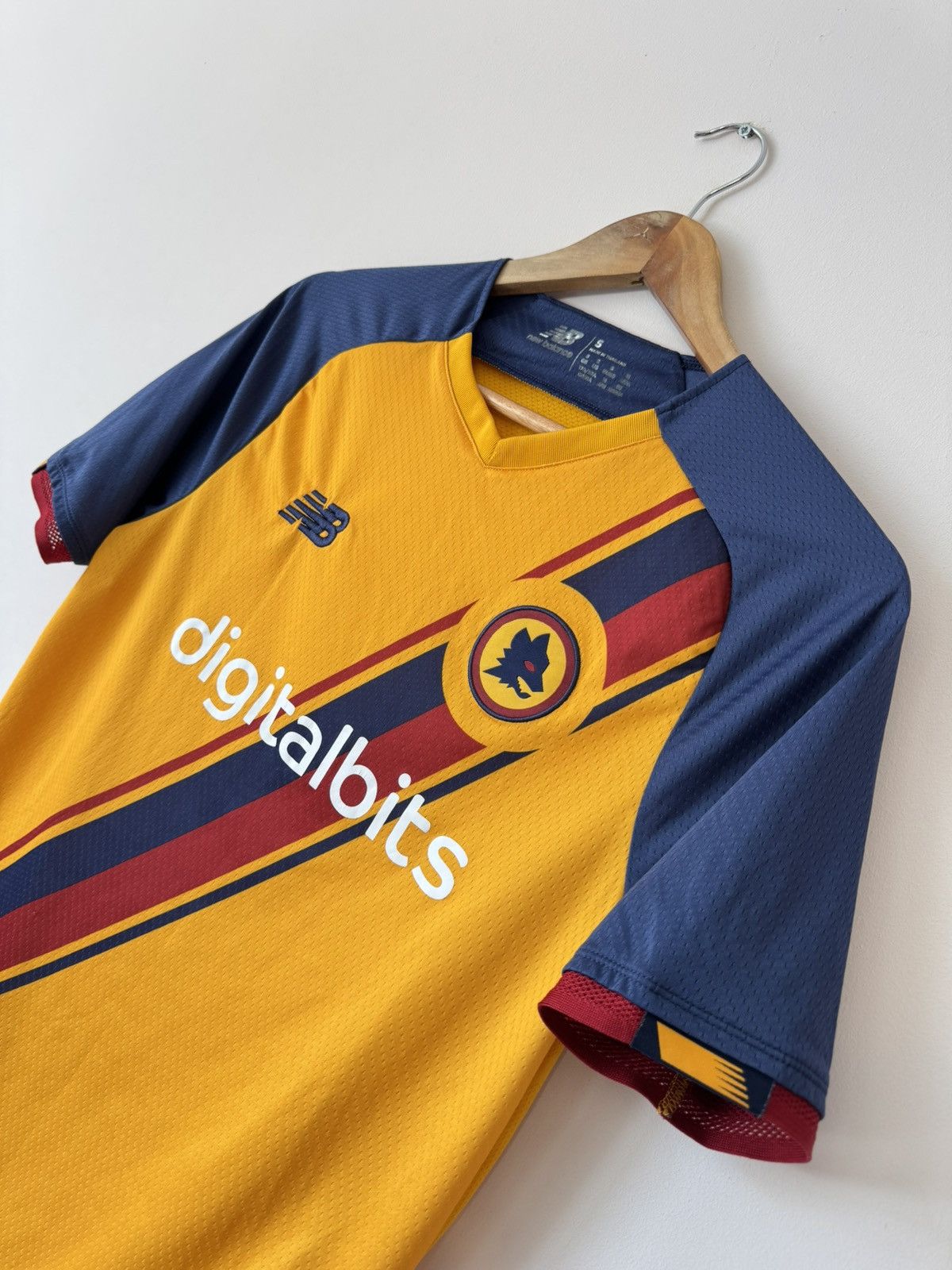 New Balance Roma 2021-2022 Third Soccer Jersey Football Shirt Kit Size US S / EU 44-46 / 1 - 5 Thumbnail