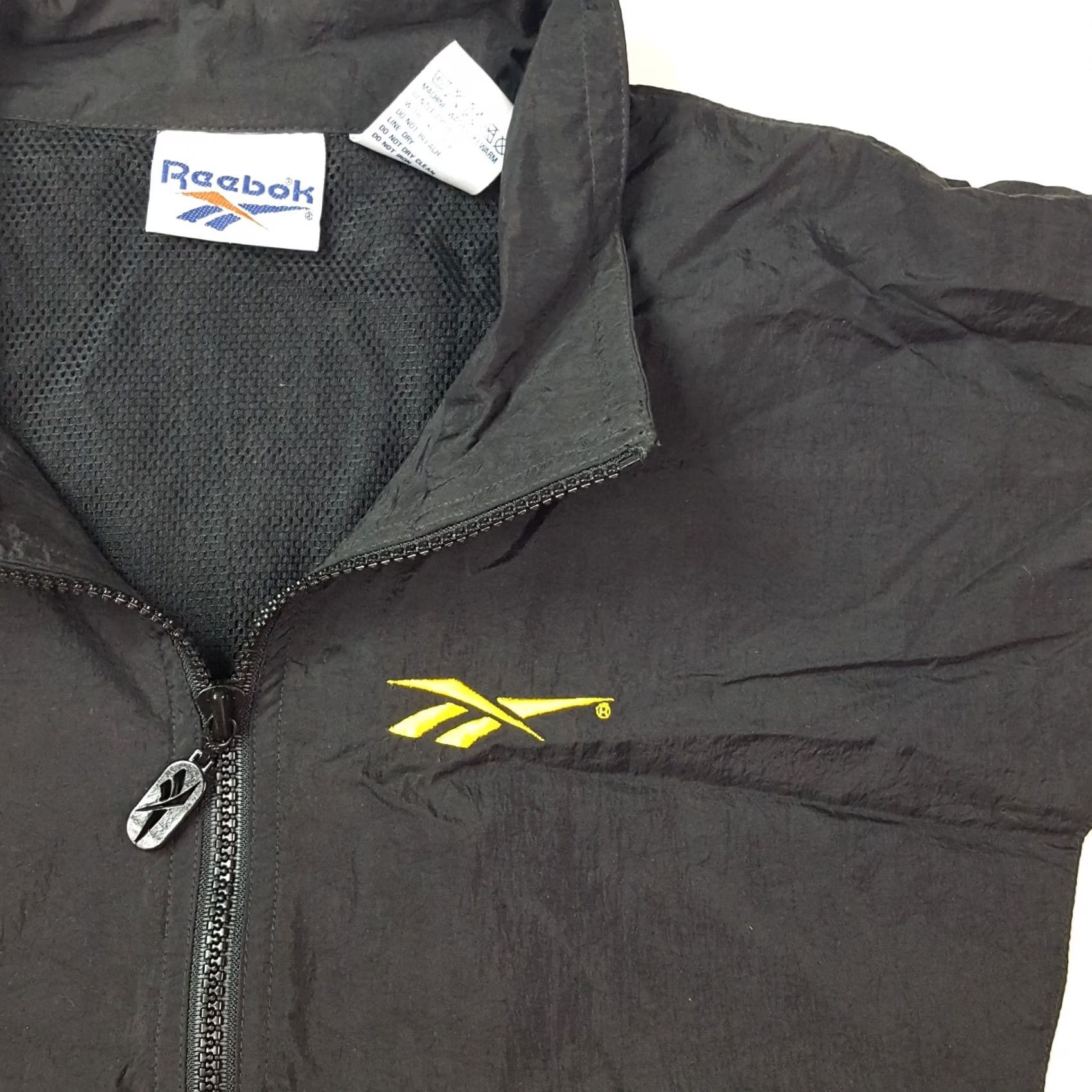 Reebok VINTAGE Reebok Jacket Women's L Zip Up Long Sleeve Black 90s Retro Athletic Outdoor Pockets Mens Girls Womens Size L / US 10 / IT 46 - 4 Thumbnail