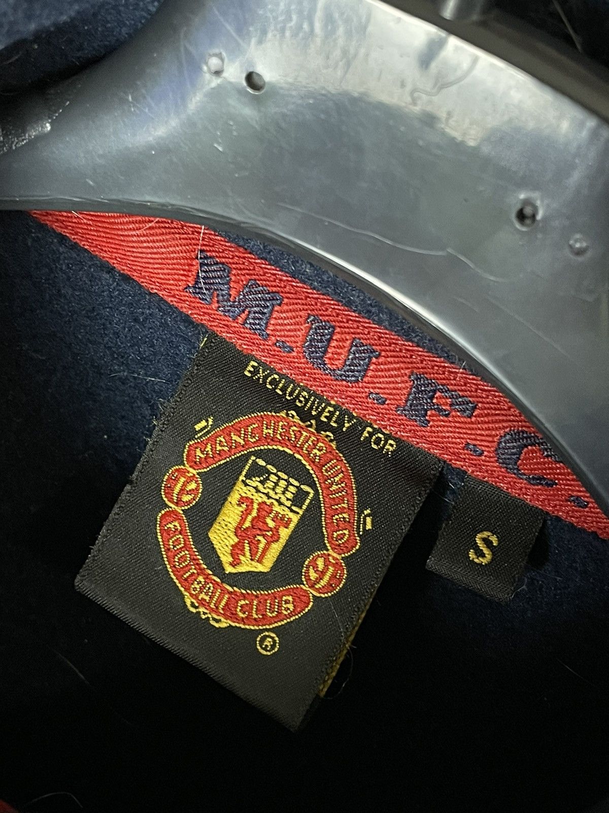 Vintage Manchester United Vintage Y2K Fleece Zip Merch Jacket Size US S / EU 44-46 / 1 - 8 Thumbnail