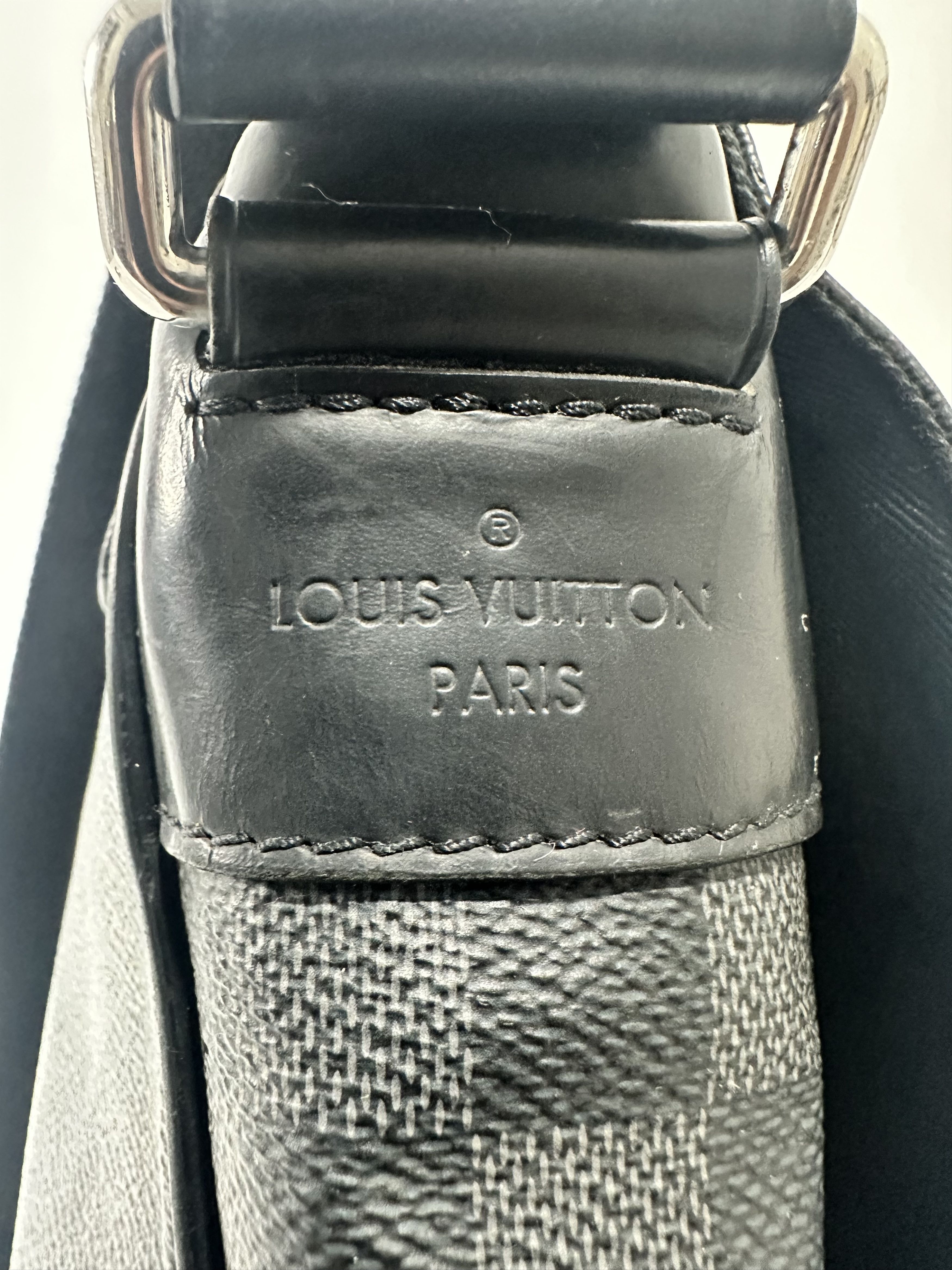 Louis Vuitton Louis Vuitton Damier Ebene Graphite Canvas District PM Bag Size ONE SIZE - 4 Thumbnail