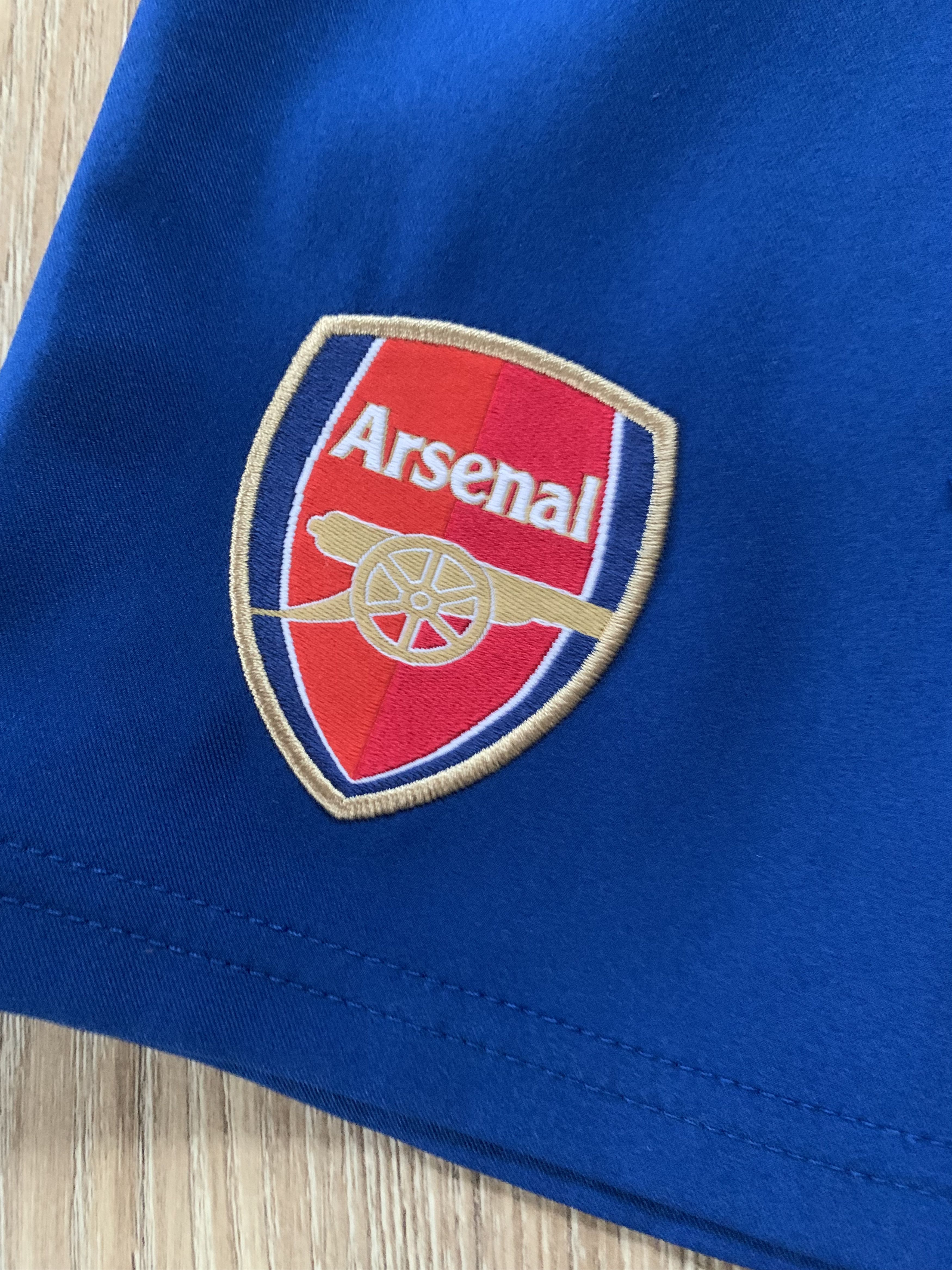 Nike Vintage Youth Nike Arsenal Blue Shorts Size US 26 / EU 42 - 5 Thumbnail