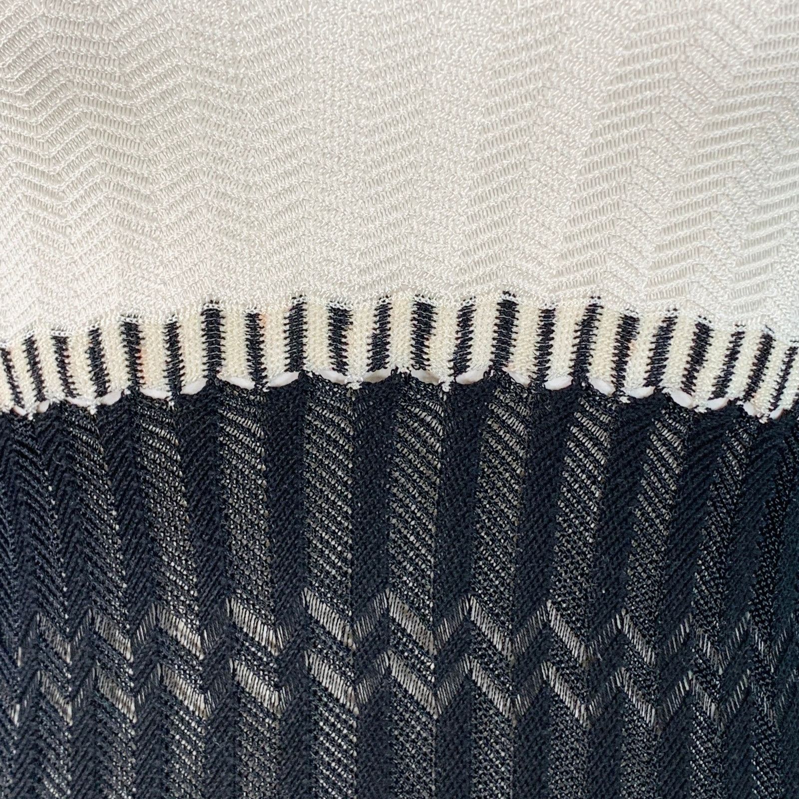 Missoni MISSONI White Black Cotton Chevron Knit Two Tone Tank Top Size XS / US 0-2 / IT 36-38 - 2 Thumbnail
