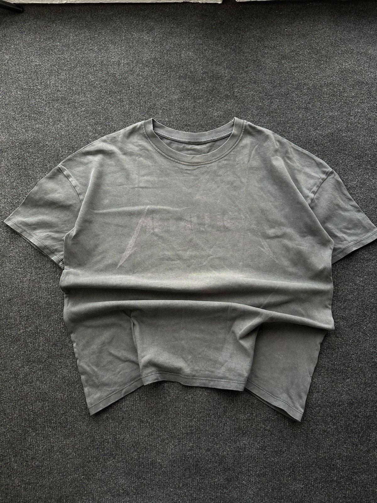 Metallica 🚨 METALLICA MEN WORLD MAGNETIC TOUR FADED GRAY LOGO Size US L / EU 52-54 / 3 - 2 Thumbnail