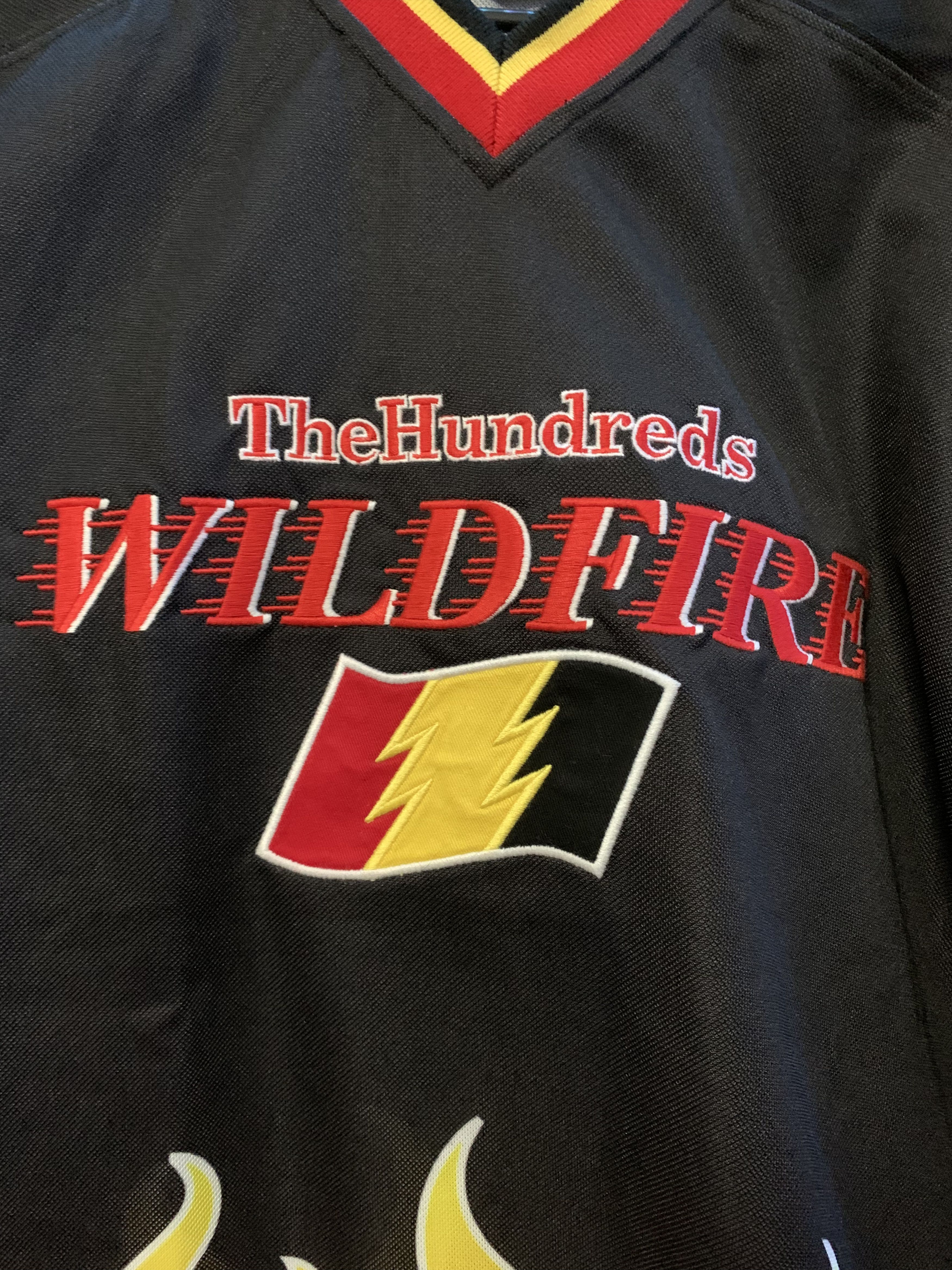 The Hundreds THE HUNDREDS Wildfire LS Jersey ⊛ BLK/FLME ⊛ Brand New Size US S / EU 44-46 / 1 - 9 Thumbnail