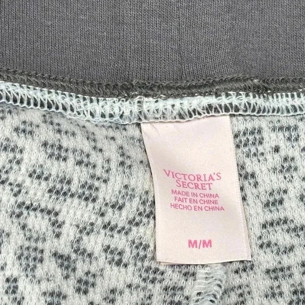 Victoria's Secret Victoria’s Secret Animal Print Pants Size 31" - 3 Thumbnail