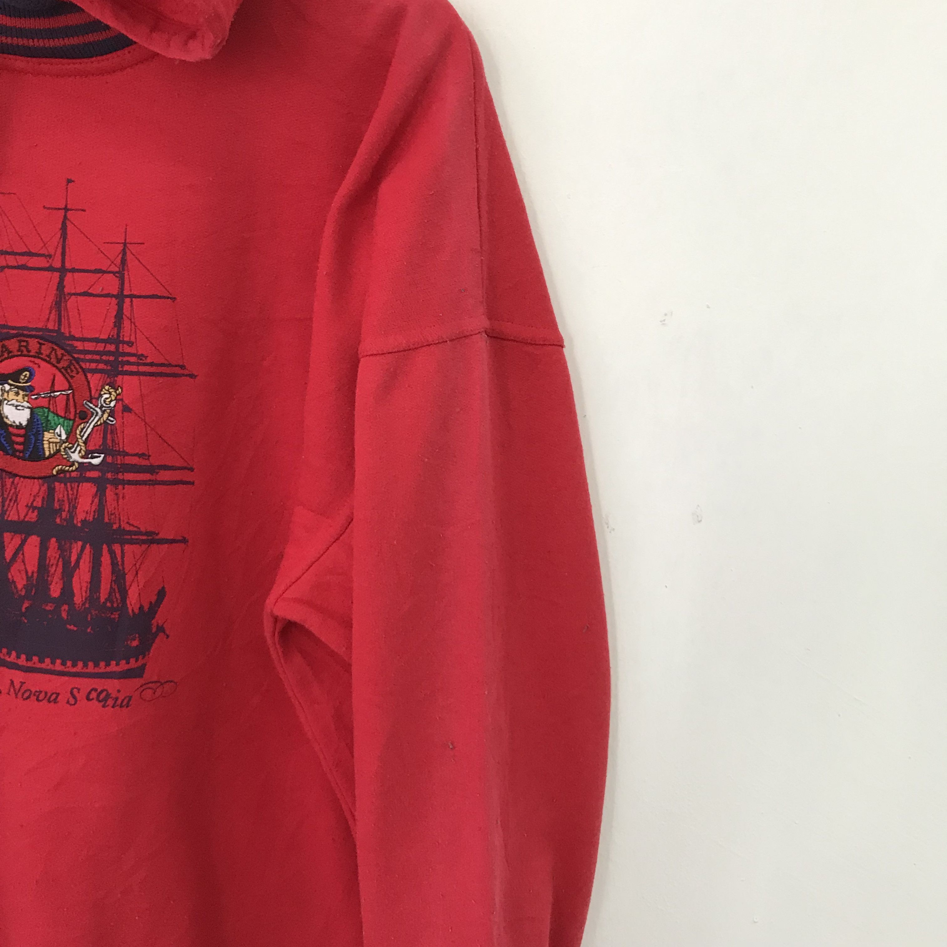 Vintage Vintage 90s Lunenburg Nova Scotia Red - 539 Size US L / EU 52-54 / 3 - 7 Thumbnail
