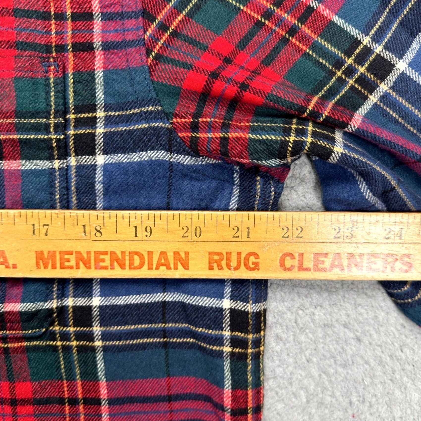 Old Navy Old Navy Men Flannel Shirt Medium Blue Red Plaid 2 Pocket Casual Button Up NEW Size US M / EU 48-50 / 2 - 7 Thumbnail