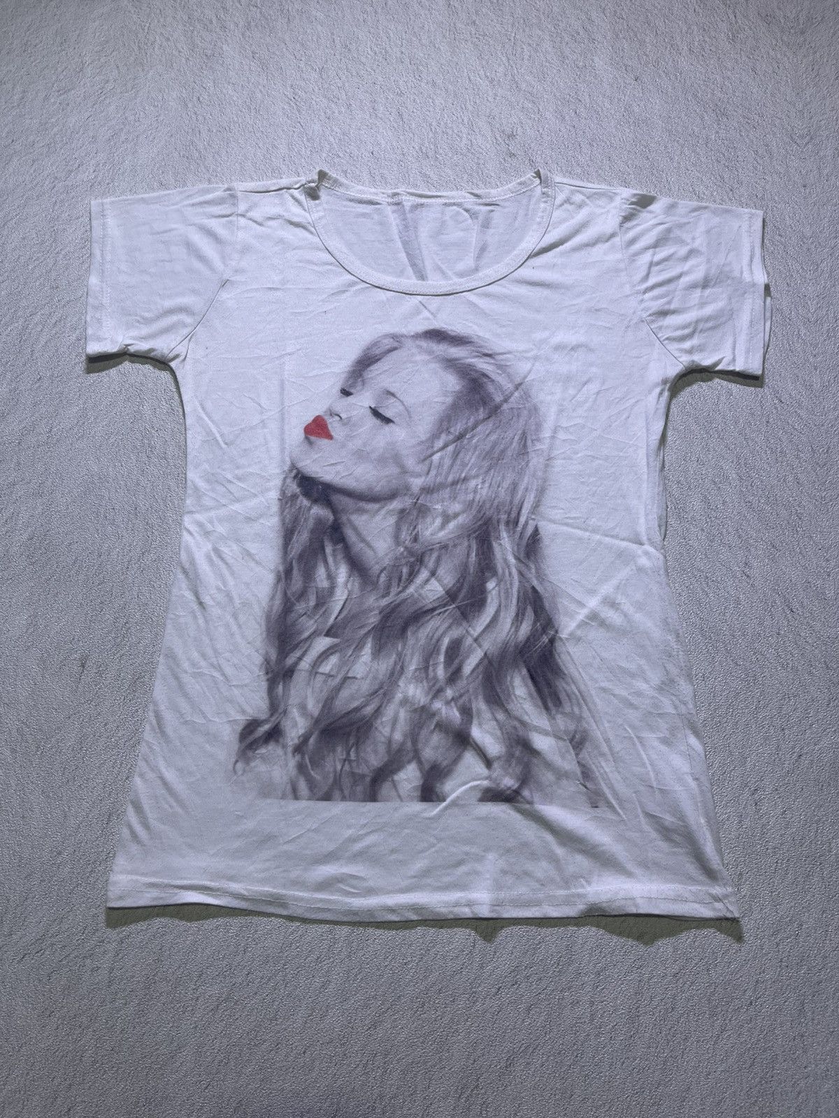 Japanese Brand Y2K short sleeve tshirt women's Size S / US 4 / IT 40 - 1 Thumbnail