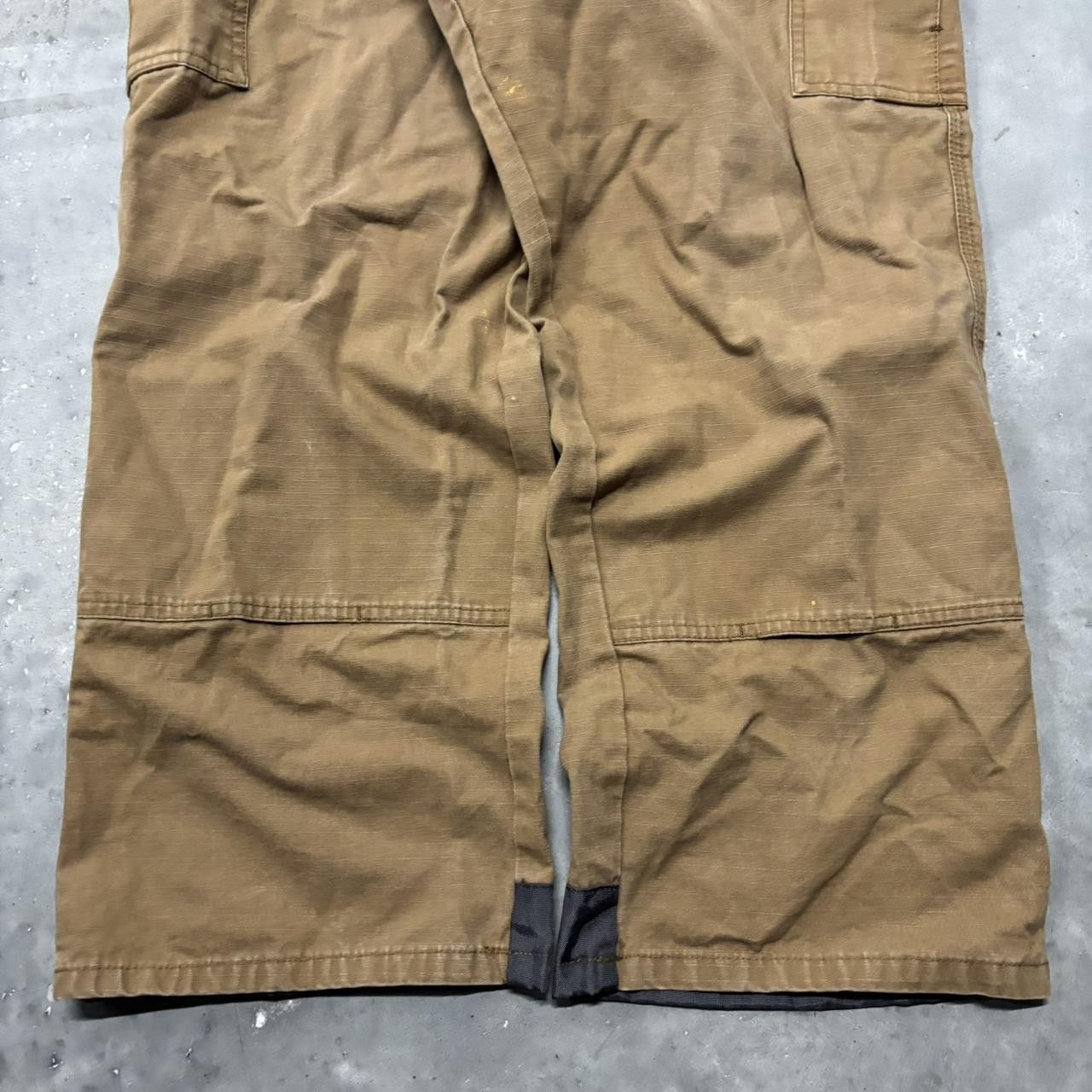 Japanese Brand × Vintage Crazy Vintage Y2K/2000s Baggy Khaki Tan Workwear Skater Style Cargo Pants! Size US 42 / EU 58 - 6 Thumbnail