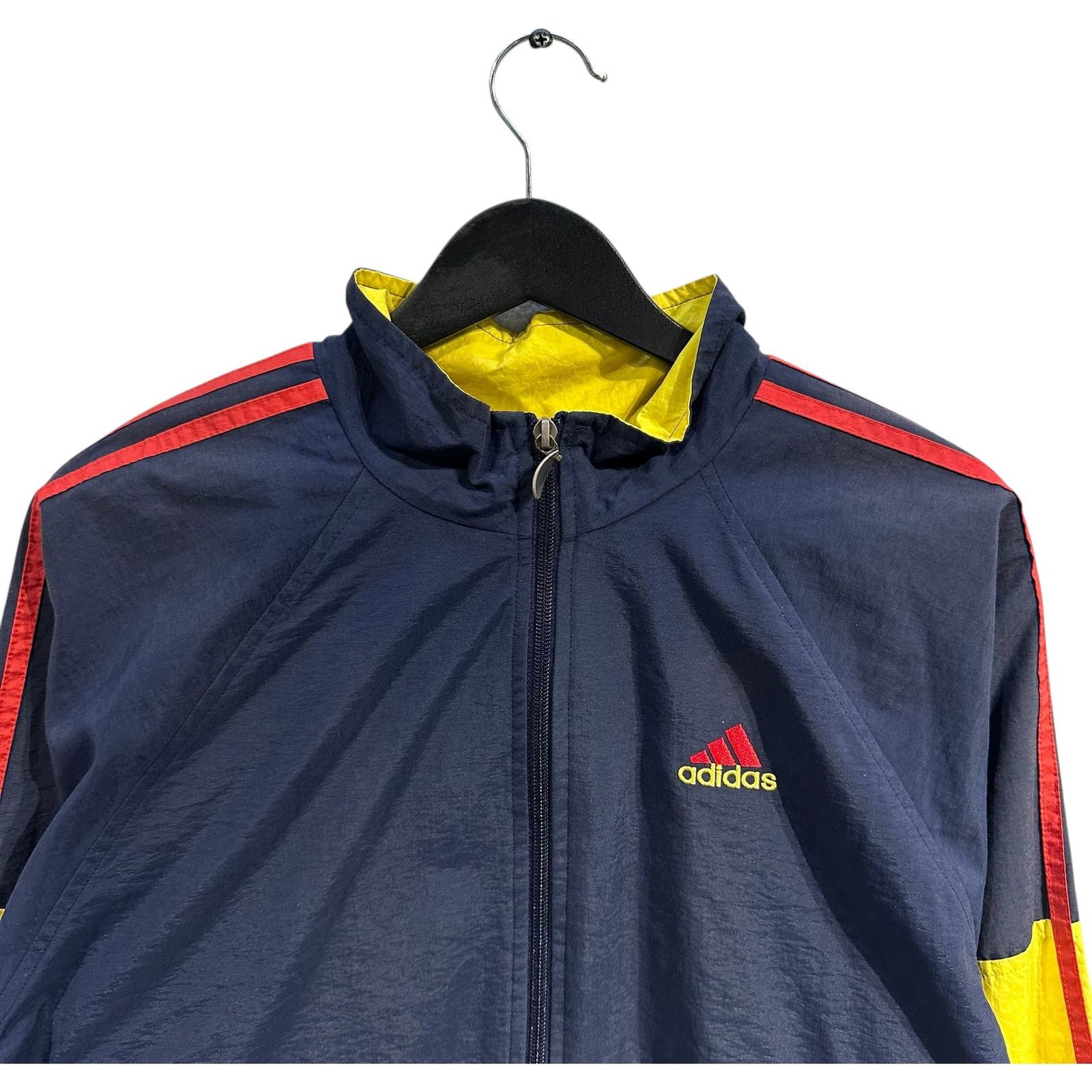 Adidas Vintage Adidas Logo Embroidered Full Zip Windbreaker M Size US M / EU 48-50 / 2 - 2 Thumbnail