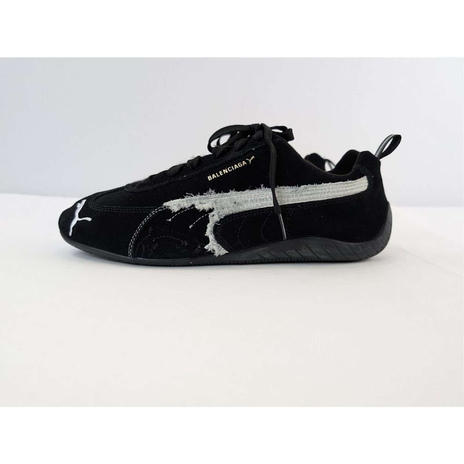 Balenciaga × Puma o1rshd1 Q:3 / Speedcat Destroyed Low Top Sneaker Black/White Size US 13 / EU 46 - 12 Thumbnail
