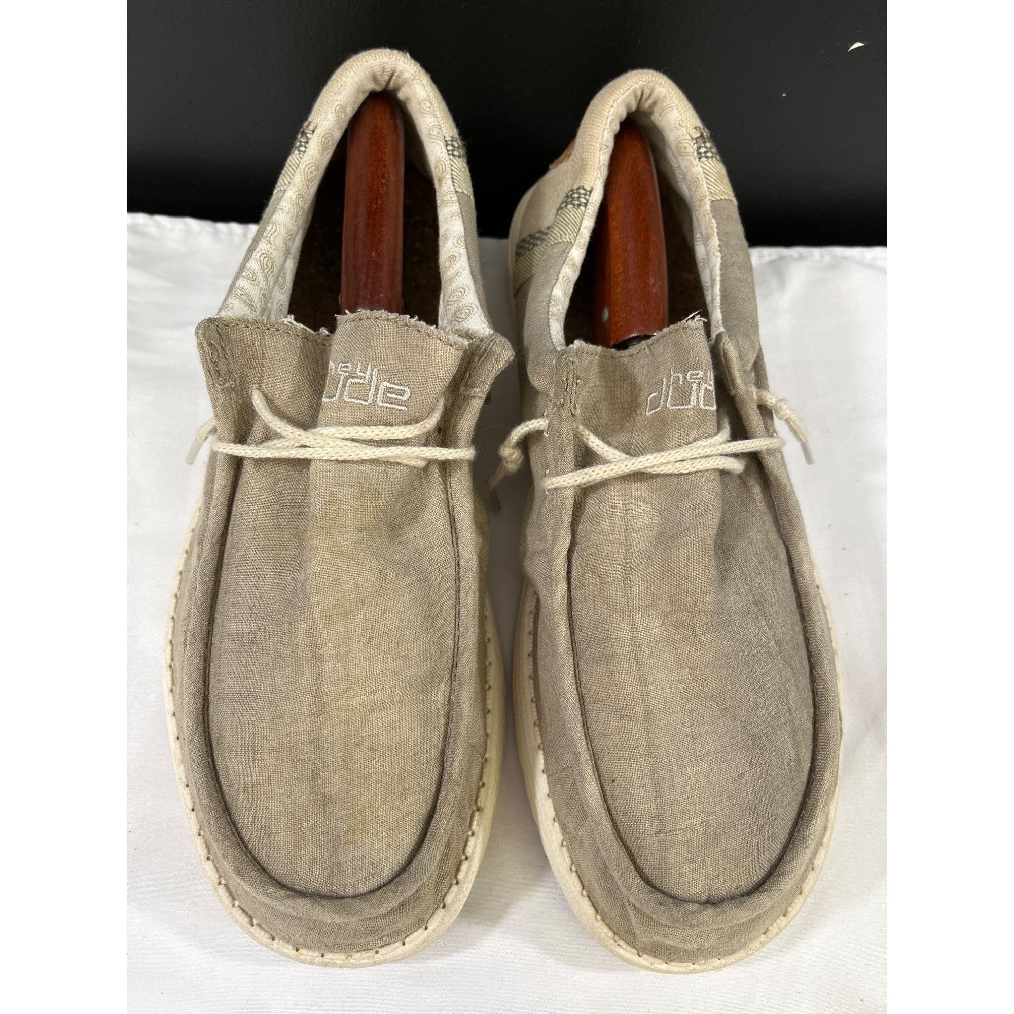 Other Hey Dude Wally Linen Men's Beige Slip-on Shoes Size 11 SKU 6 Size US 11 / EU 44 - 1 Thumbnail