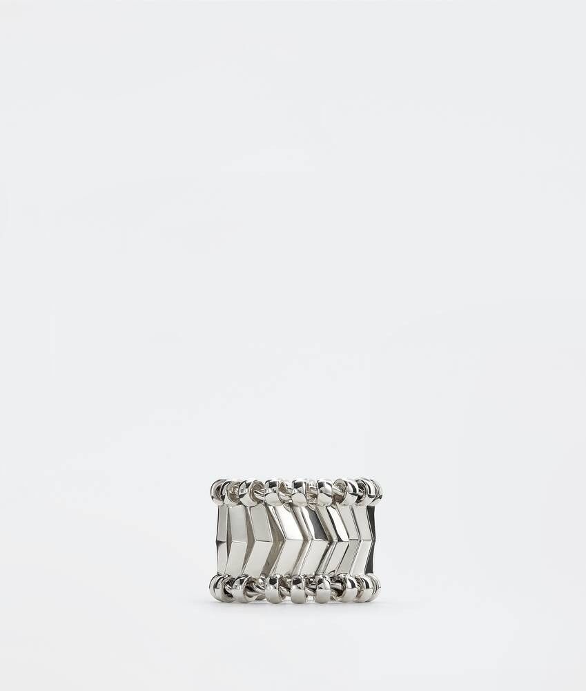 o1n1vont0425 Size: 13 / Chevron Ring in Silver