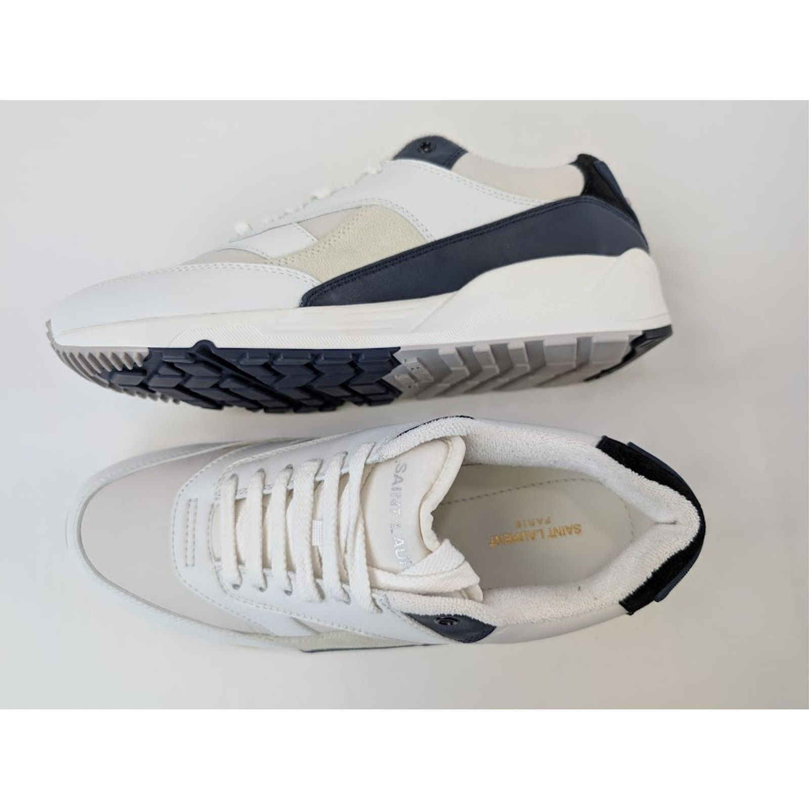 Saint Laurent Paris o1rshd1 Bump 15 Low-Top Sneaker in Blanc Optique / Soft A Size US 8 / EU 41 - 1 Thumbnail