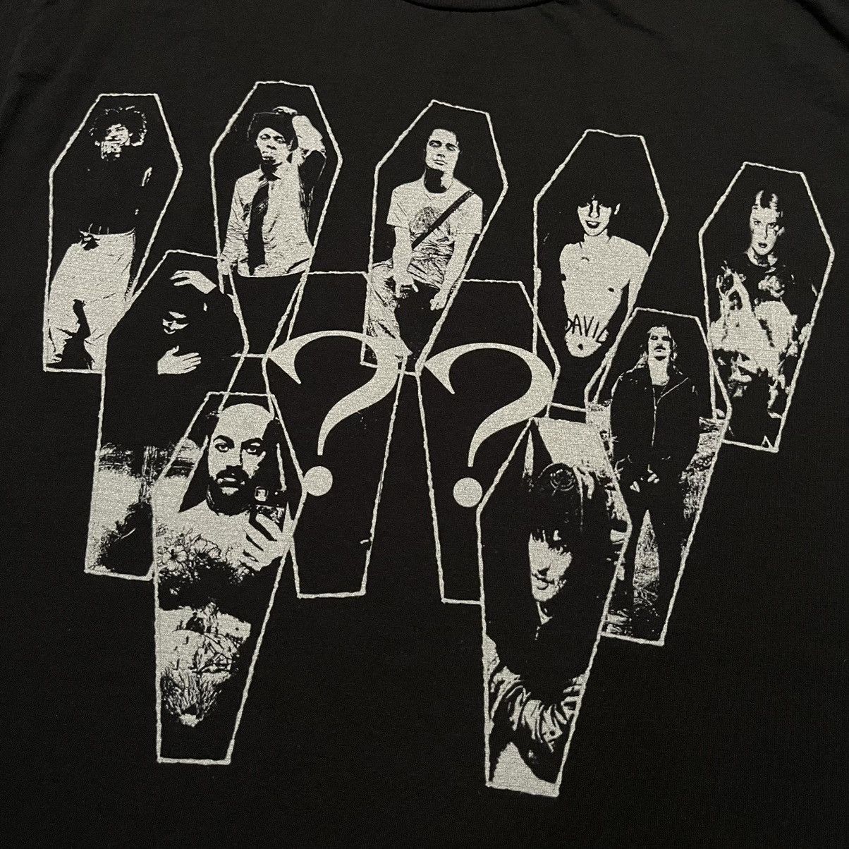 Haunted Starbucks Haunted Starbucks HAGD Shadow Wizard Fest Montreal Tour Tee Size US M / EU 48-50 / 2 - 3 Thumbnail