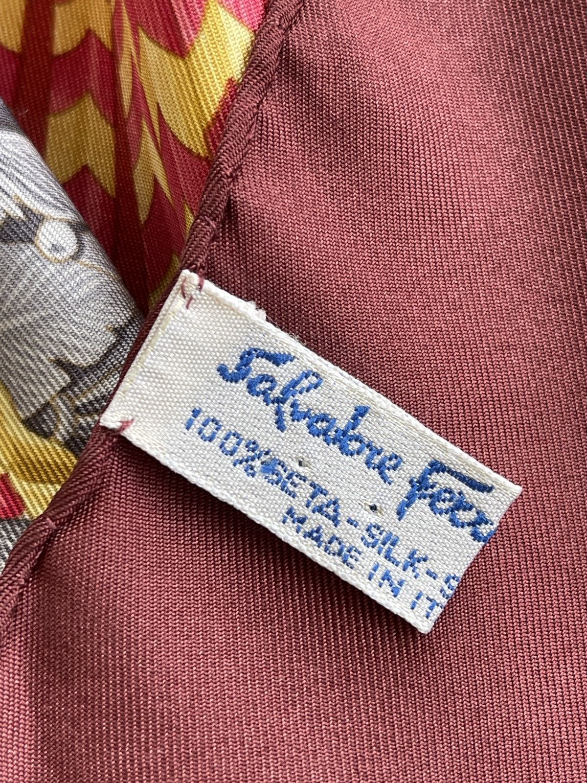 Salvatore Ferragamo Vintage Salvatore Ferragamo Animal Printed Silk Scarves Size ONE SIZE - 4 Thumbnail