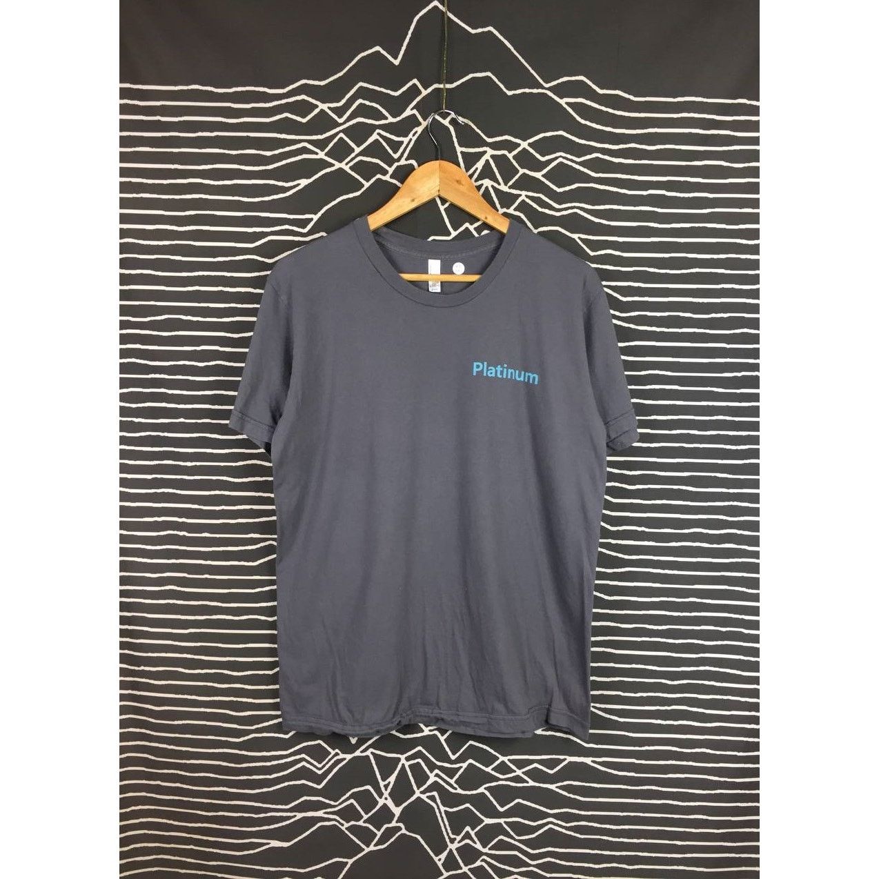 Arts & Science × Vintage Platinum Pt Periodic Table Of The Element Atomic Symbol Tee Size US L / EU 52-54 / 3 - 4 Thumbnail