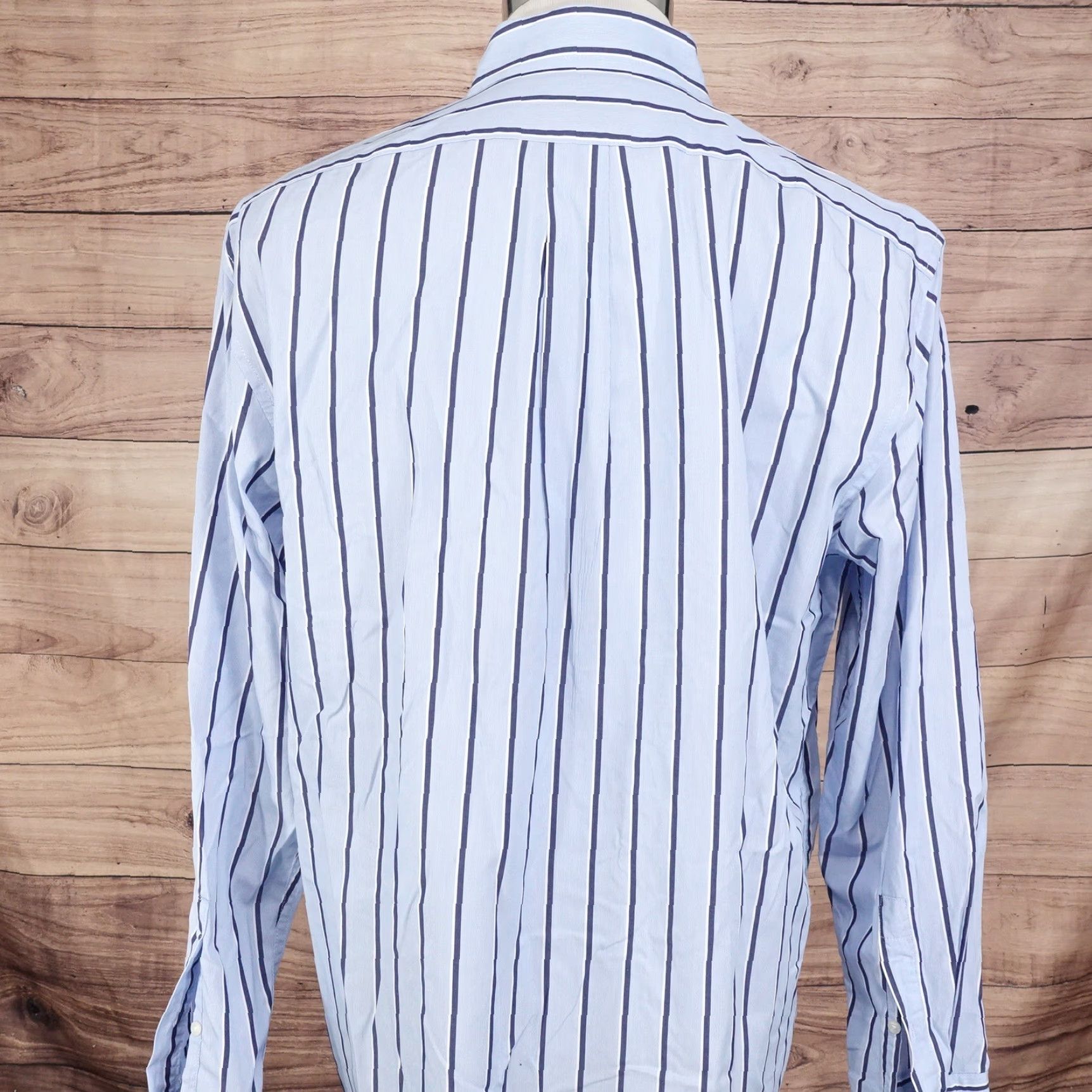 Banana Republic BANANA REPUBLIC Blue Striped Button-Up Shirt Mens Size L Standard Fit Size US L / EU 52-54 / 3 - 4 Thumbnail