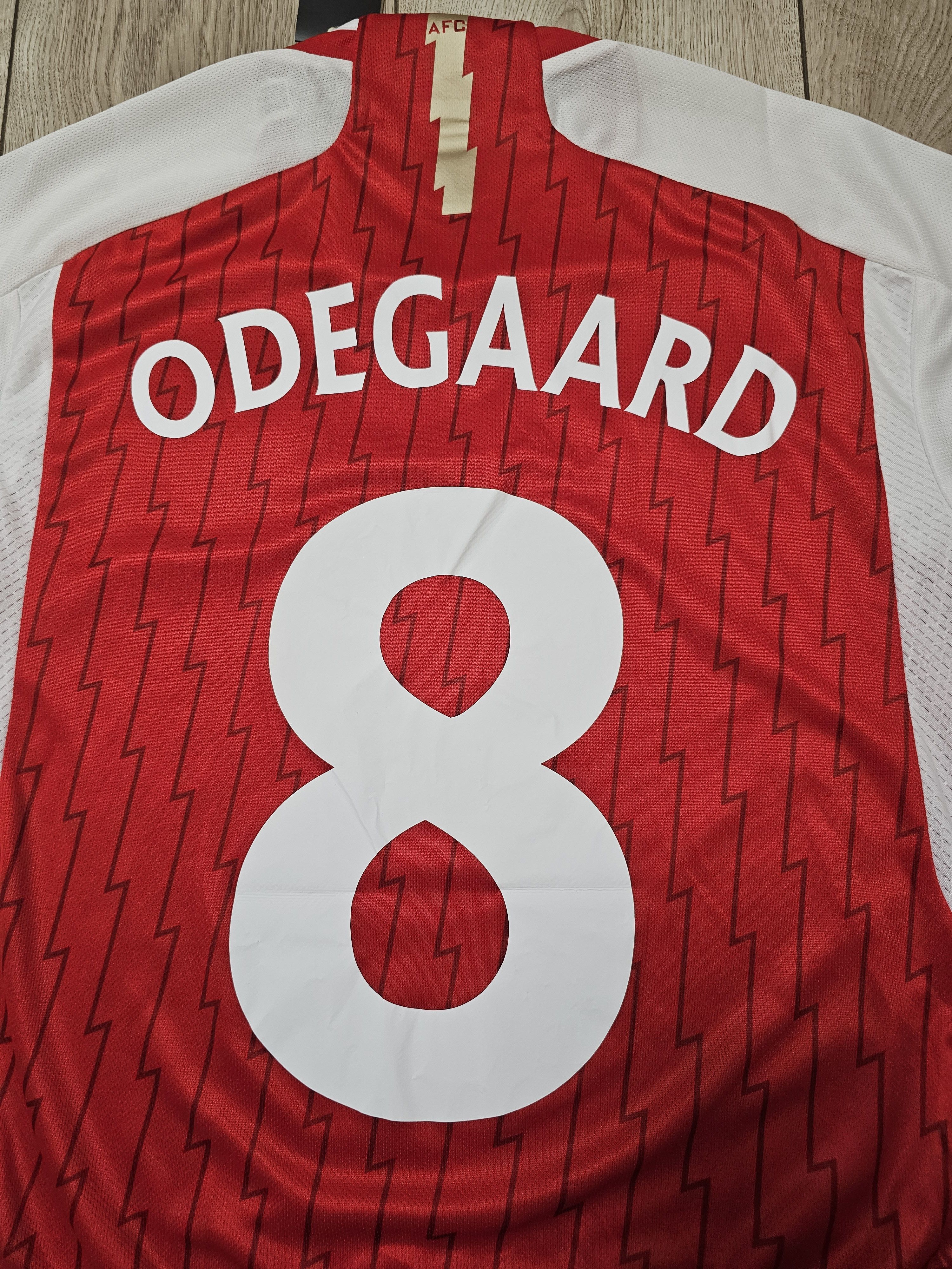 Adidas ARSENAL 2023 2024 HOME ODEGAARD FOOTBALL SOCCER JERSEY Size US S / EU 44-46 / 1 - 5 Thumbnail
