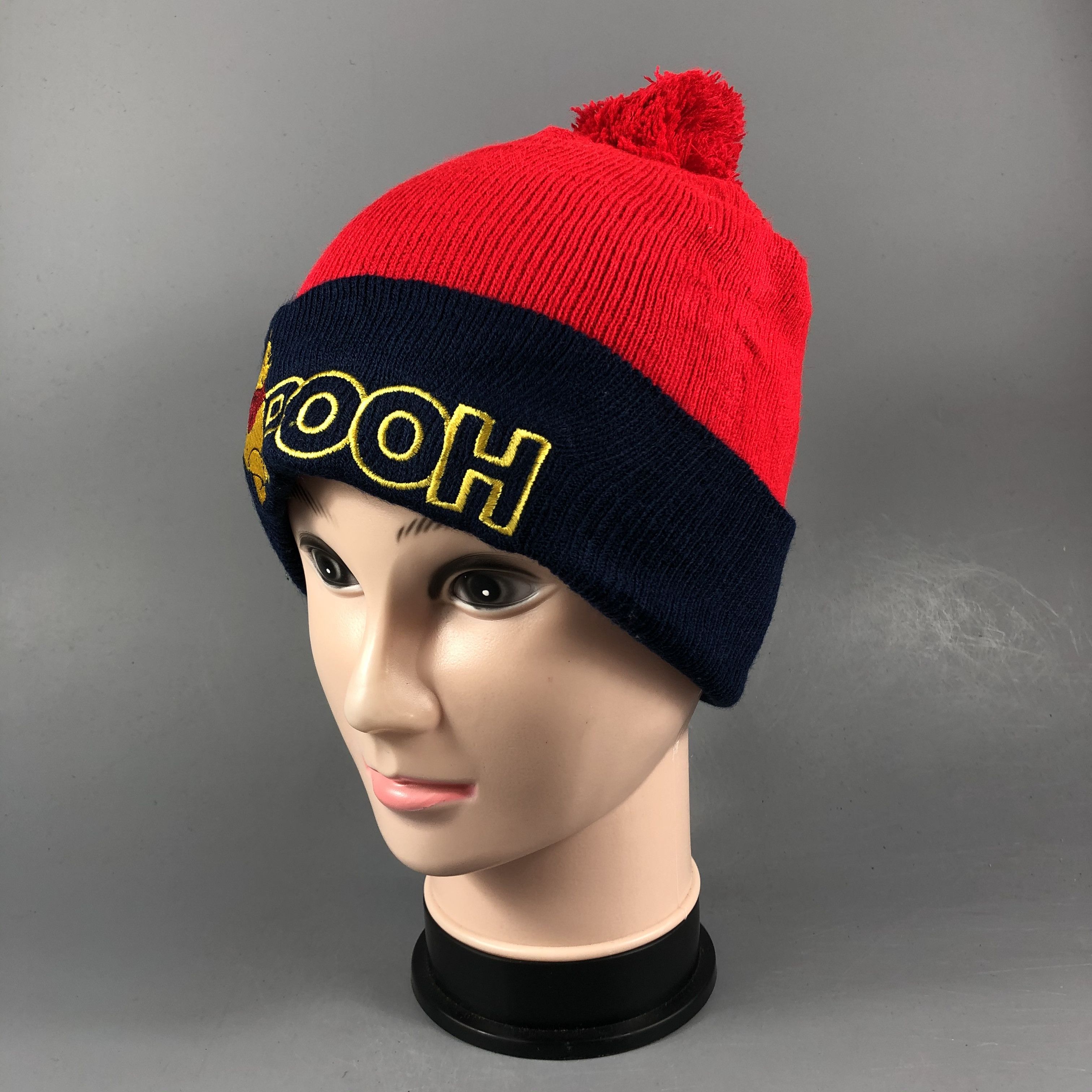 Disney × Japanese Brand Disney Pooh Beanie Snow Cap Hat Size ONE SIZE - 2 Thumbnail
