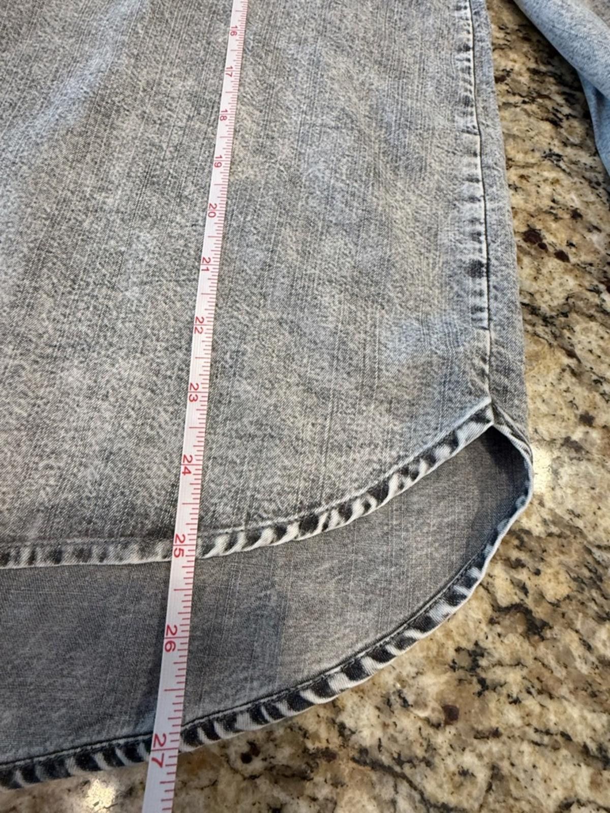 Other Jane + Delancey gray western button up long sleeve top SZ M Size M / US 6-8 / IT 42-44 - 9 Thumbnail