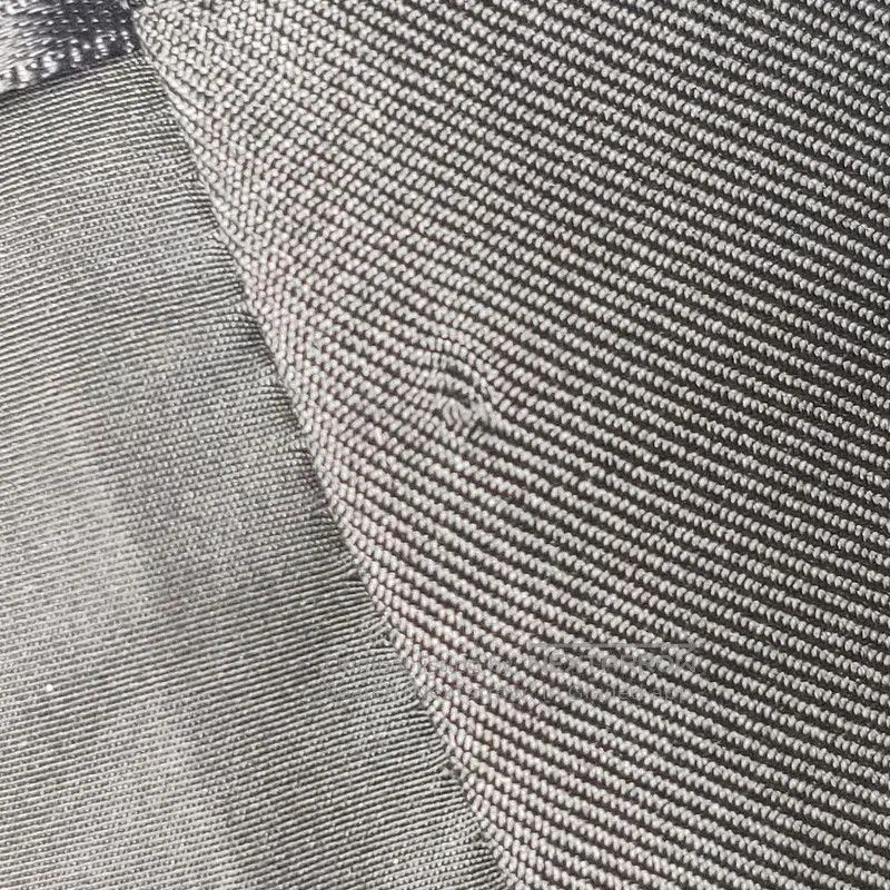 Louis Vuitton Louis Vuitton Black Wool Blend Button Detail Skirt. Size US 36 / EU 52 - 8 Thumbnail