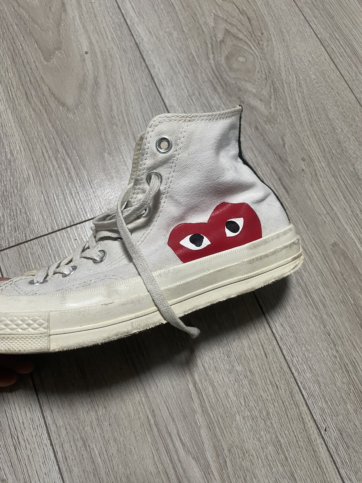 Comme des Garcons Comme des Garçons Play Converse Chuck Taylor White Sneakers Size US 6 / EU 39 - 19 Thumbnail