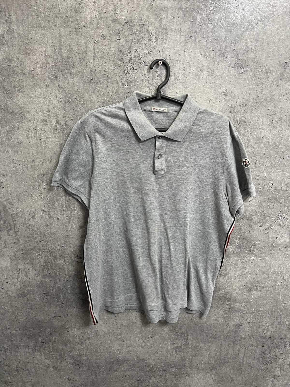 Moncler Moncler Polo Tee Size XL Size US L / EU 52-54 / 3 - 1 Thumbnail