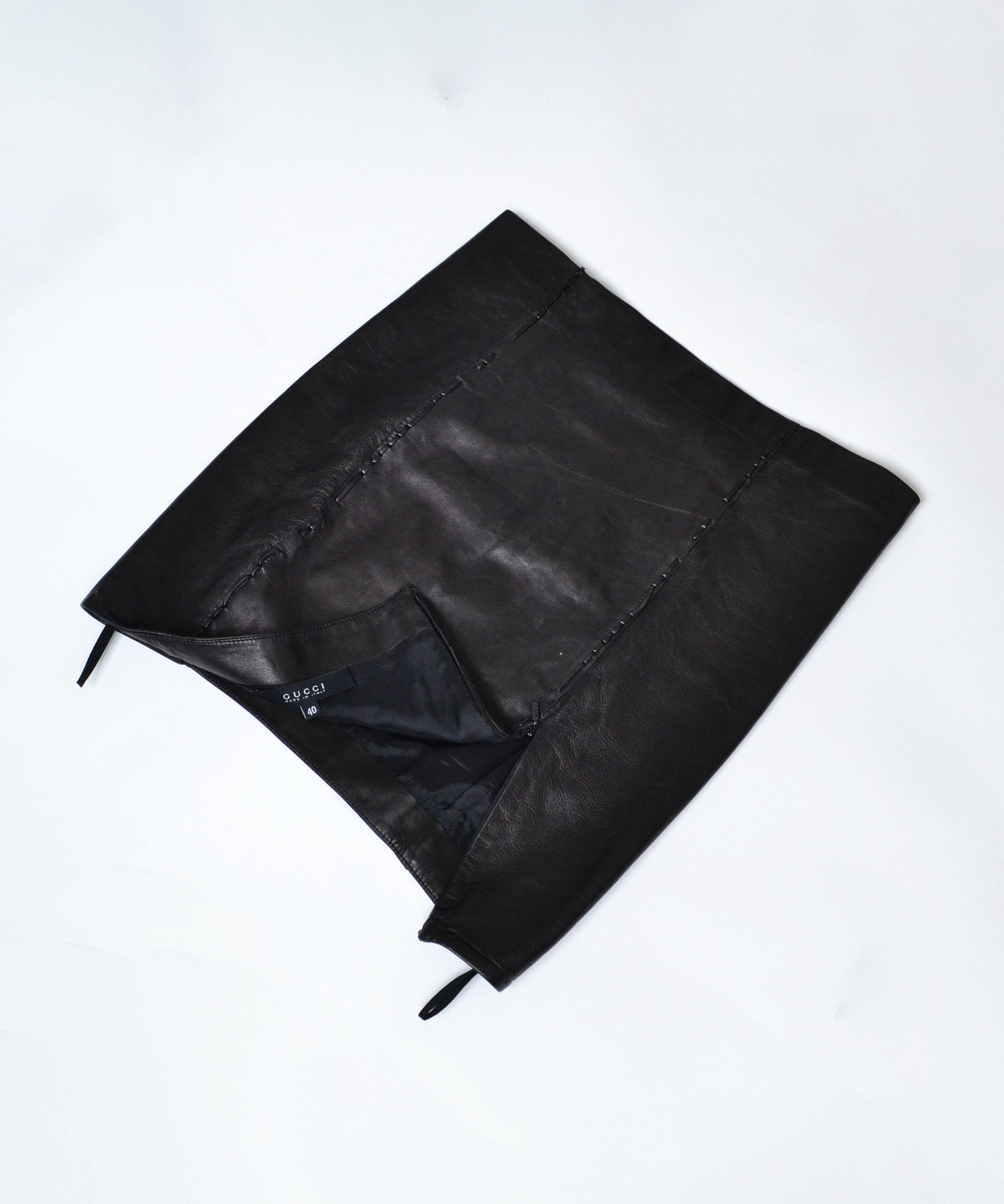 Gucci GUCCI Skirt Leather Mini Vintage 90s Black TOM FORD Size 27" / US 4 / IT 40 - 3 Thumbnail