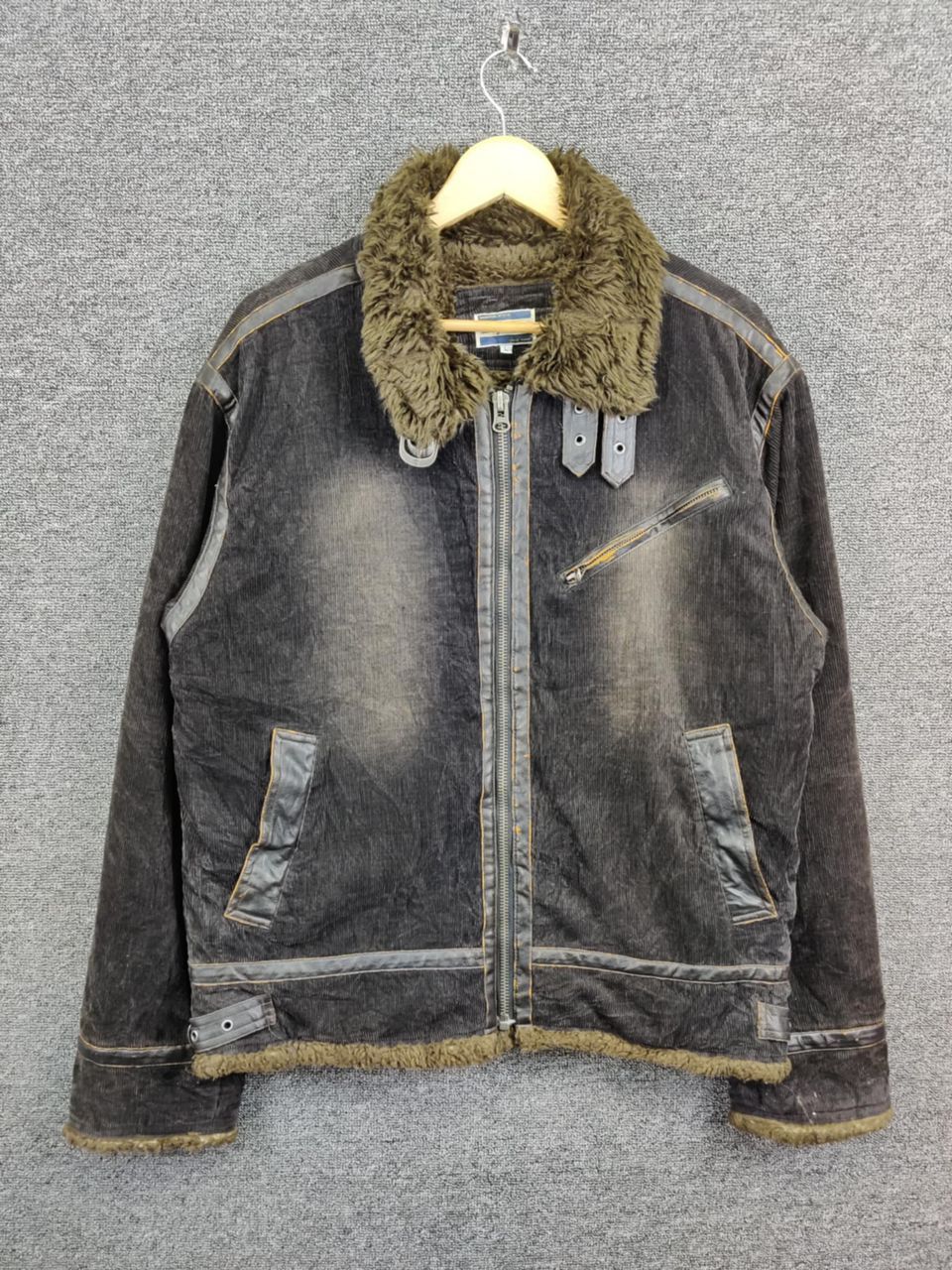 Vintage Vintage Dog House Corduroy Shearling Fur Jacket Size US L / EU 52-54 / 3 - 1 Thumbnail