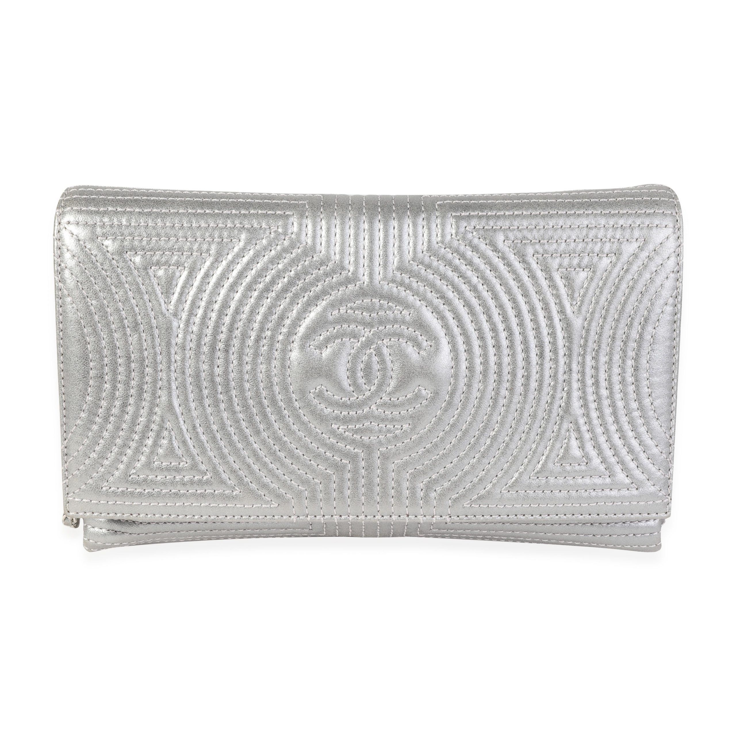 image of Chanel Metallic Lambskin Korean Garden Clutch On Chain in Silver, Women's