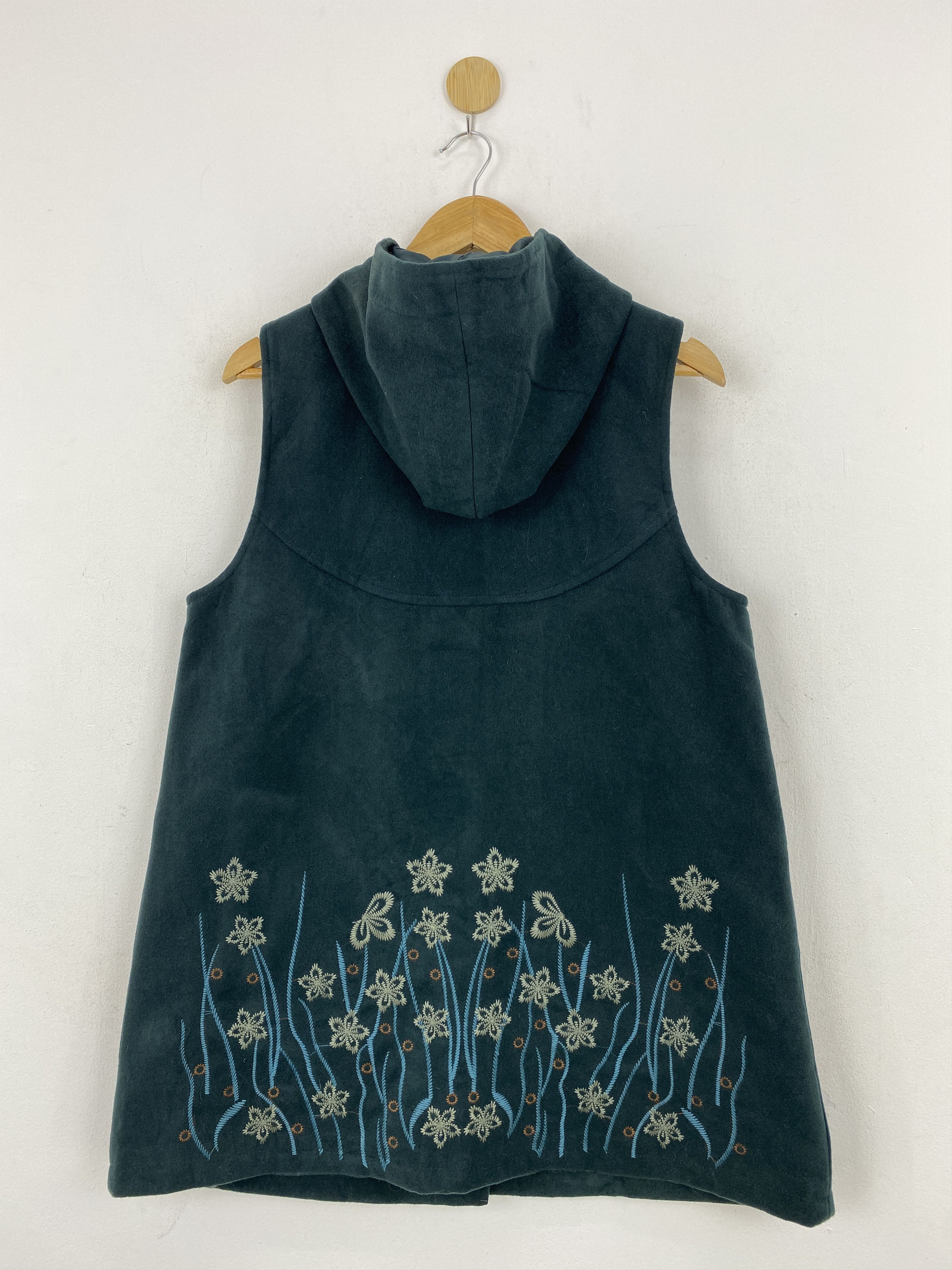 Japanese Brand Vintage Japanese Brand Hooded Green Vest Jacket JA0130 Size US XL / EU 56 / 4 - 2 Thumbnail