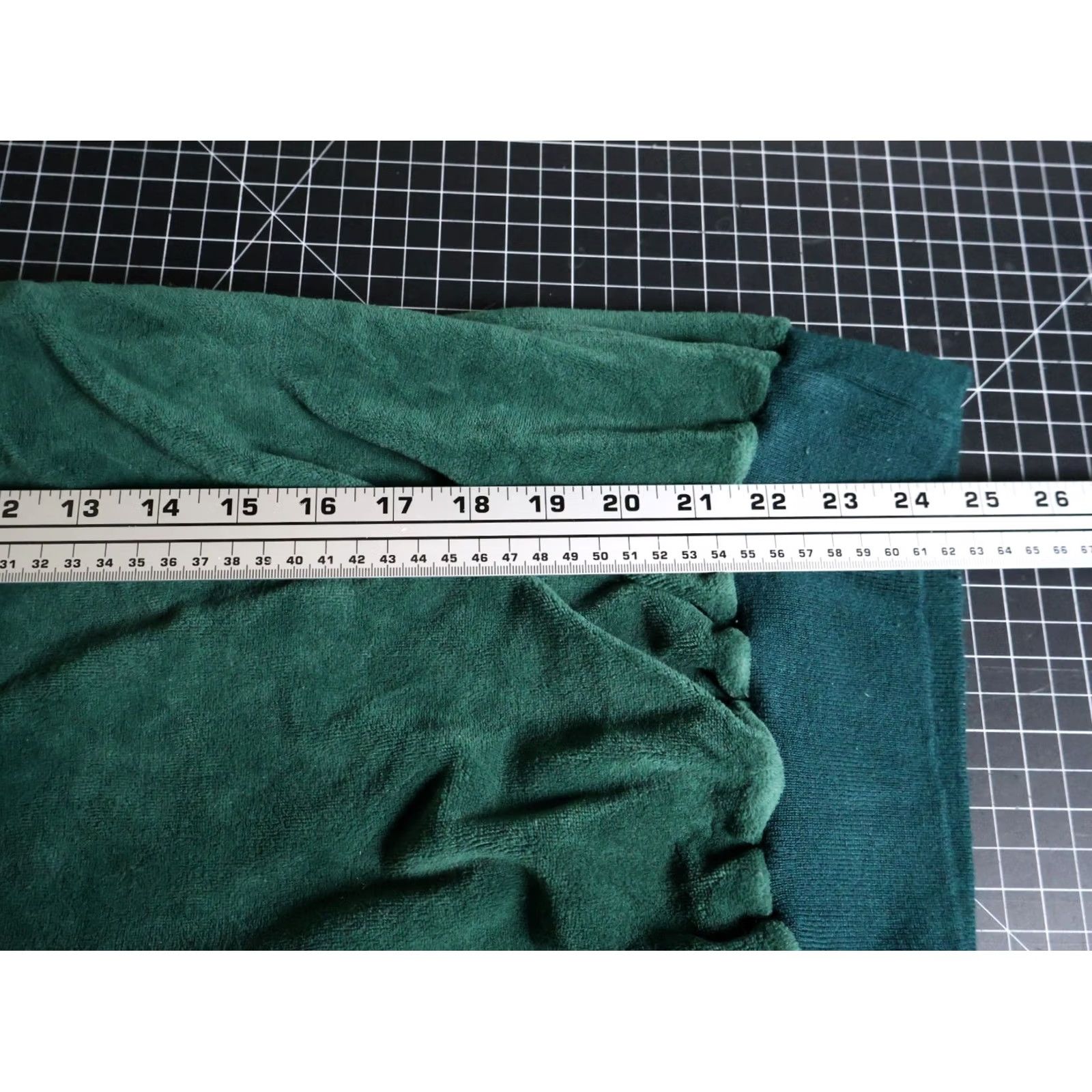 Velour Probe Velour Polo Shirt Mens M Dark Green 80s Long Sleeve Retro VTG Vintage Velour Collared Snap Button Pullover Casual Shirt Size US M / EU 48-50 / 2 - 6 Thumbnail