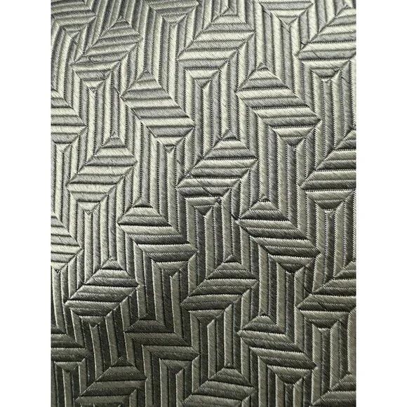 Donald Trump Donald J Trump Signature Collection Silver Power Tie 100% S Size ONE SIZE - 7 Thumbnail