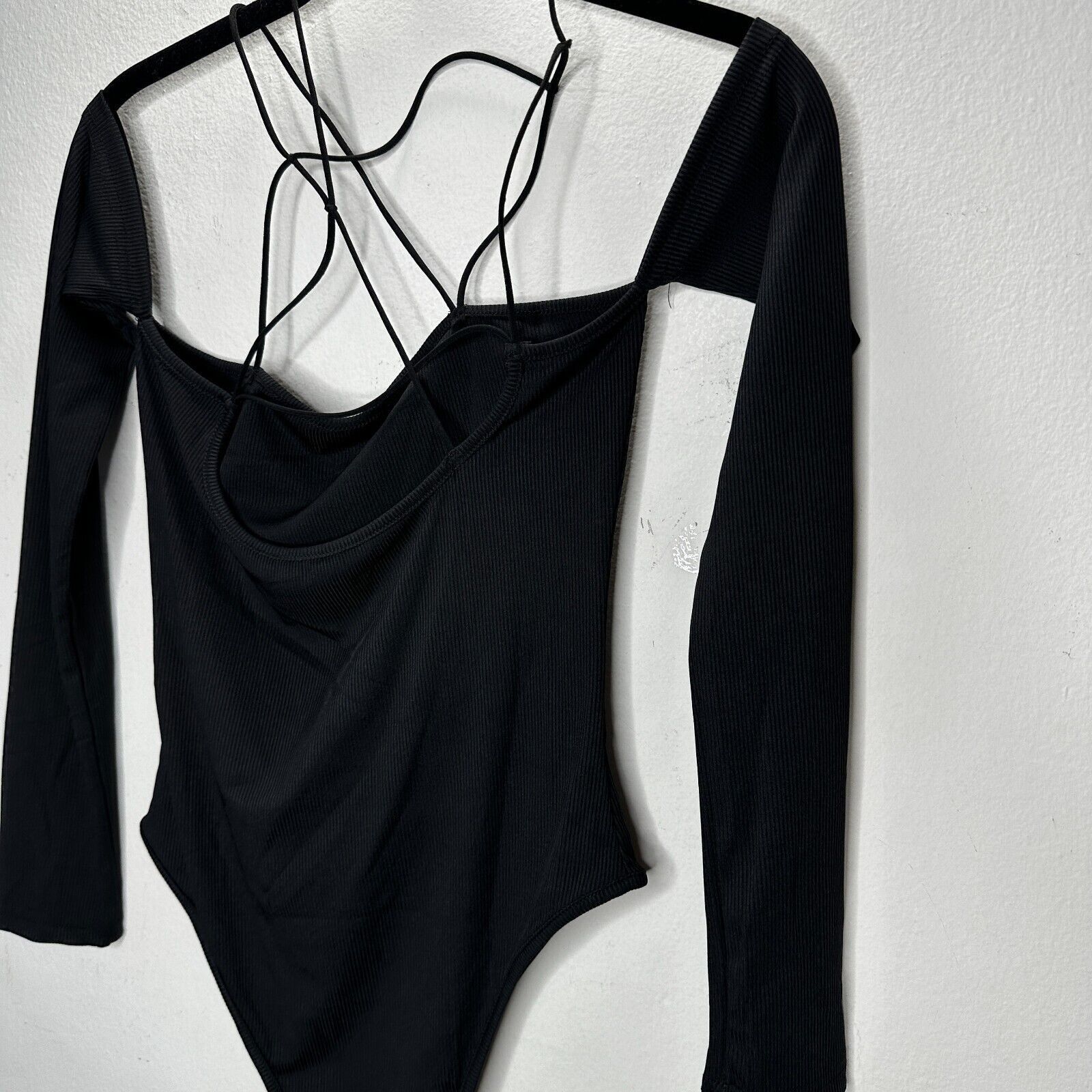 Other Black Bandeau Style Attached Arm Sleeve Cross Back Bodysuit Size M / US 6-8 / IT 42-44 - 9 Thumbnail