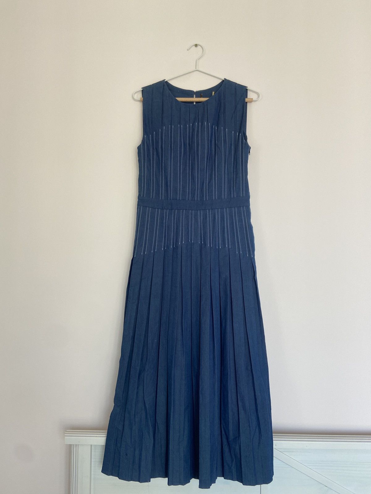 Loro Piana Loro Piana Blue Denim Dress Size M / US 6-8 / IT 42-44 - 1 Thumbnail