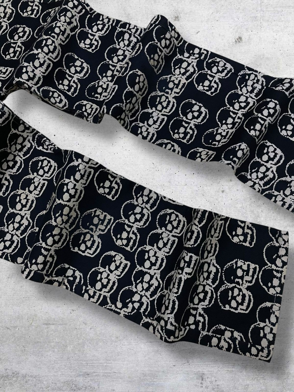 Hysteric Glamour VINTAGE HYSTERIC GLAMOUR FULLPRINT SKULL ICONIC PUNK PANT Size US 28 / EU 44 - 6 Thumbnail