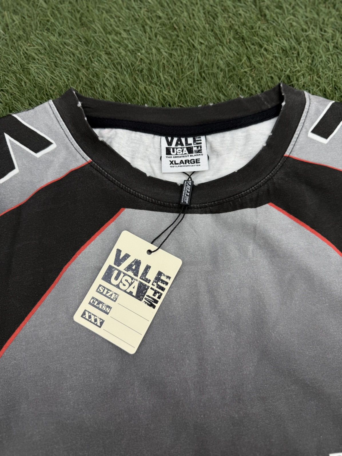 Vale Valley Dreams Racing Long Sleeve Tee Size (XL) NEW Size US XL / EU 56 / 4 - 8 Thumbnail