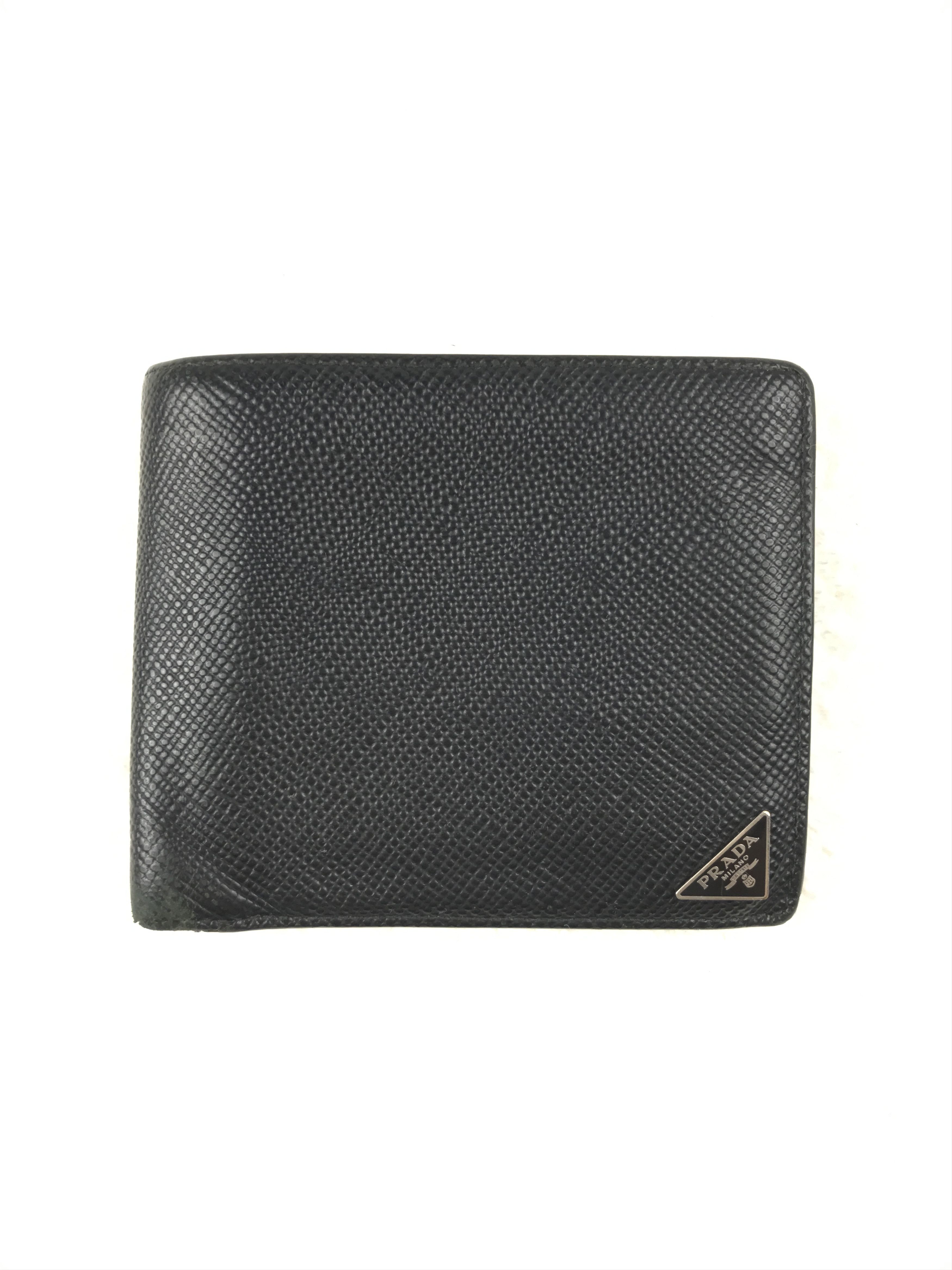 image of Vintage Prada Saffiano Bifold Men Wallet in Black