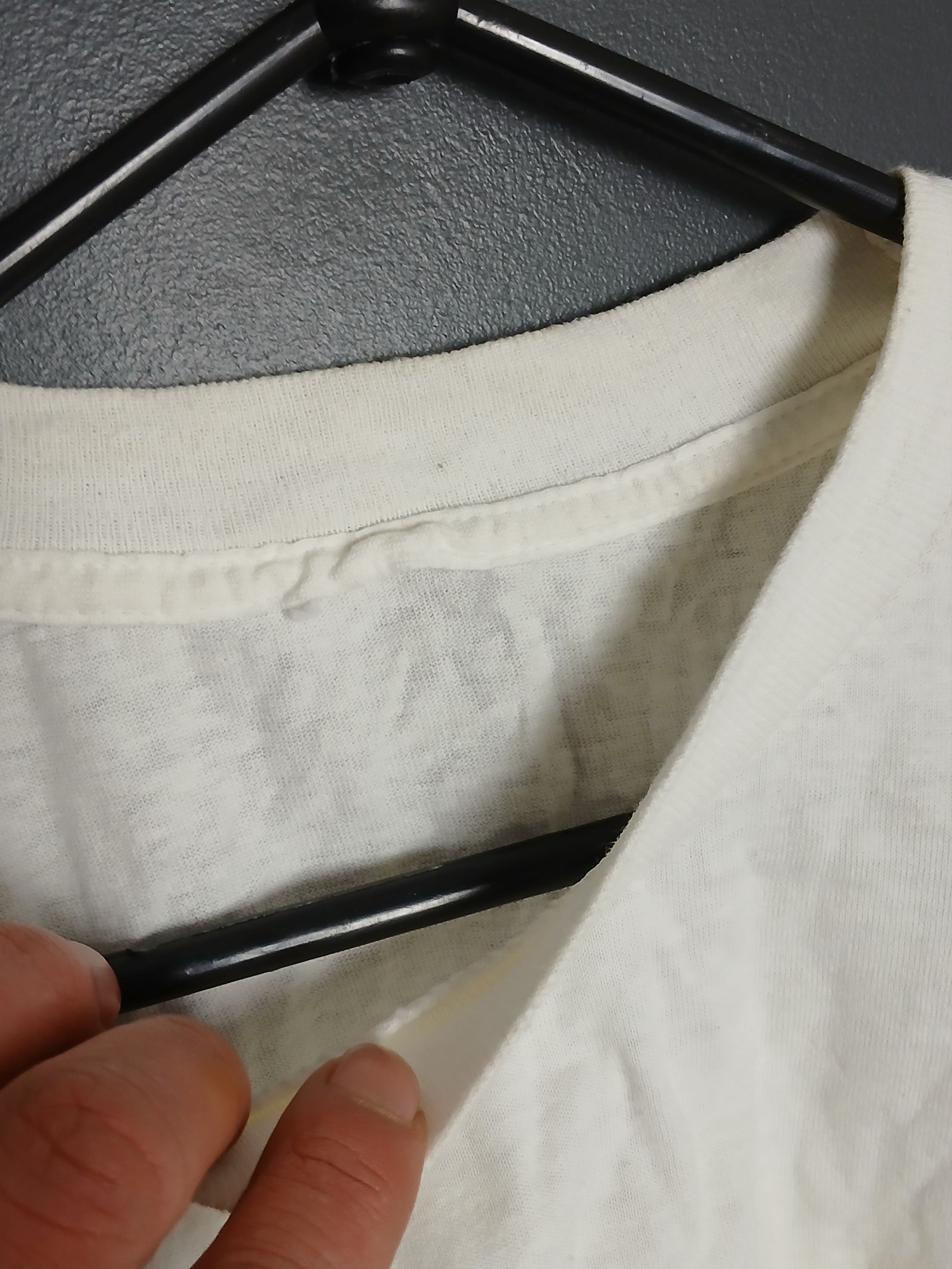 Vintage Vintage White Single Stitch T-Shirt Size US M / EU 48-50 / 2 - 5 Thumbnail