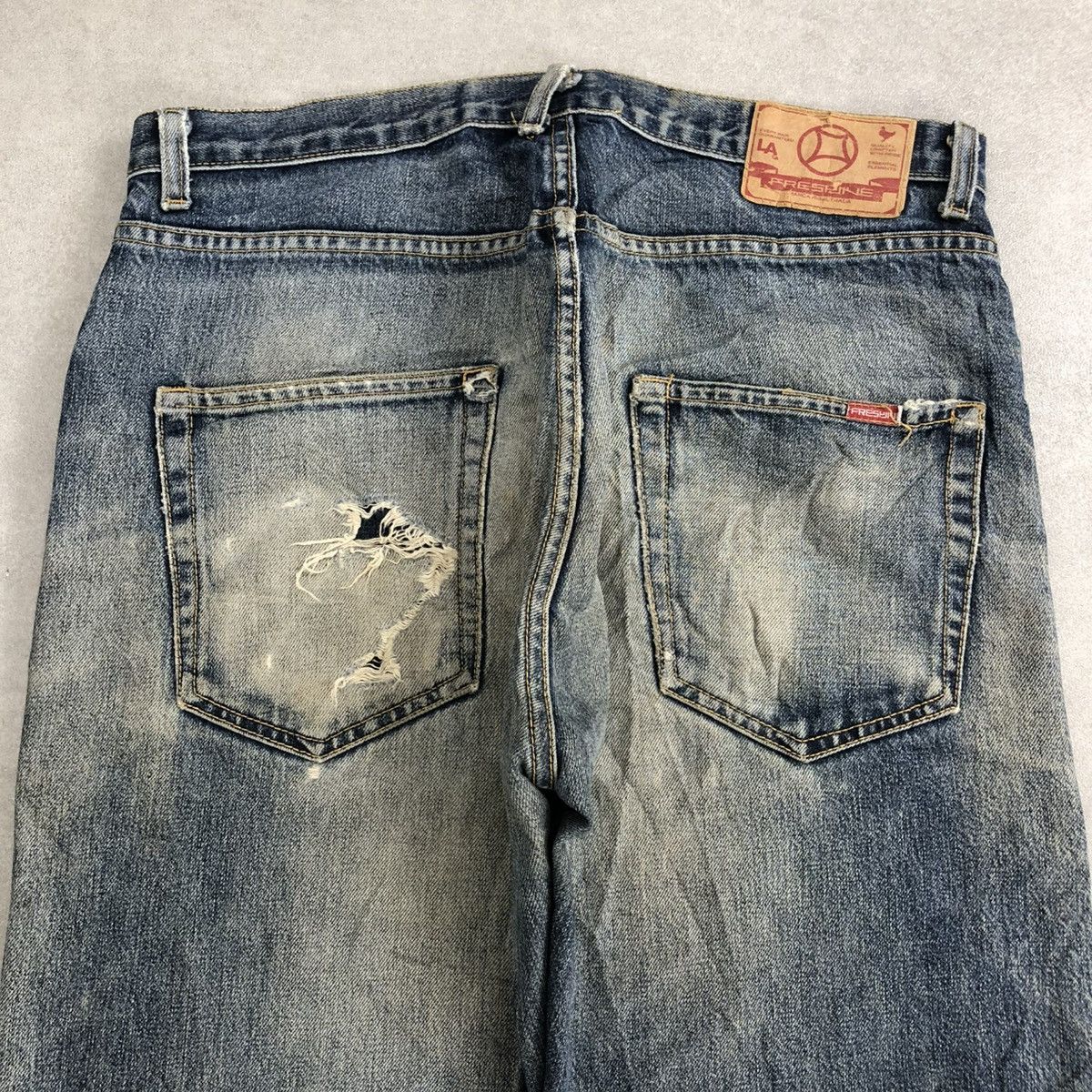 If Six Was Nine × Le Grande Bleu (L.G.B.) 🇺🇸 2000s Fresyjive Distressed Punk Custom Rework Jeans Y2K Size US 34 / EU 50 - 18 Thumbnail