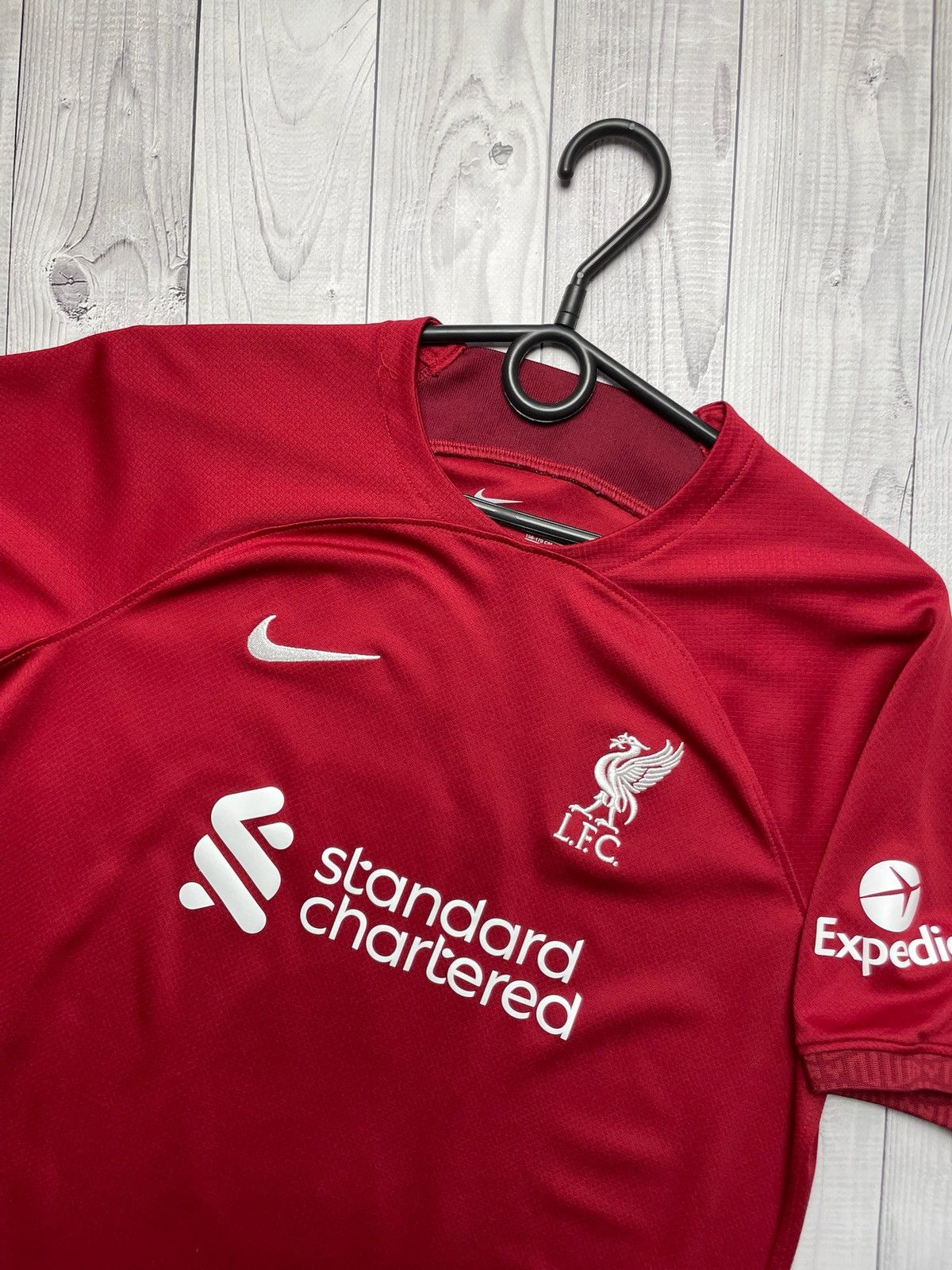 Nike Nike liverpool konate soccer jersey size XS red Size US XS / EU 42 / 0 - 3 Thumbnail