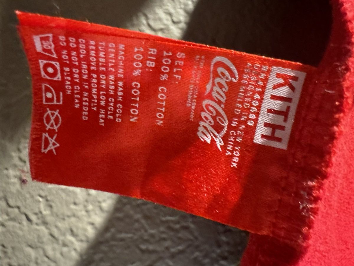 Kith Kith x Coca-Cola Box Logo Smile TShirt Medium Size US M / EU 48-50 / 2 - 7 Thumbnail