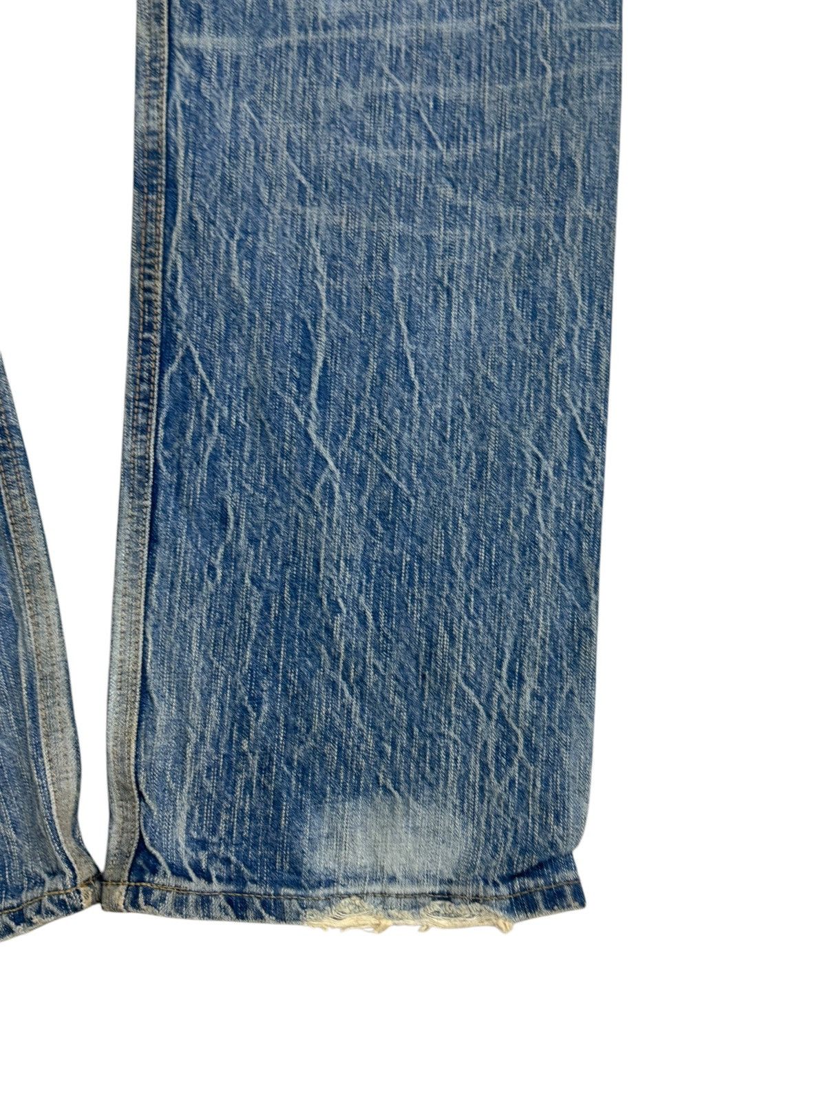 Edwin × Japanese Brand VINTAGE EDWIN 502 SUN FADED CLAWS MARKS DISTRESSED DENIM Size US 34 / EU 50 - 15 Thumbnail