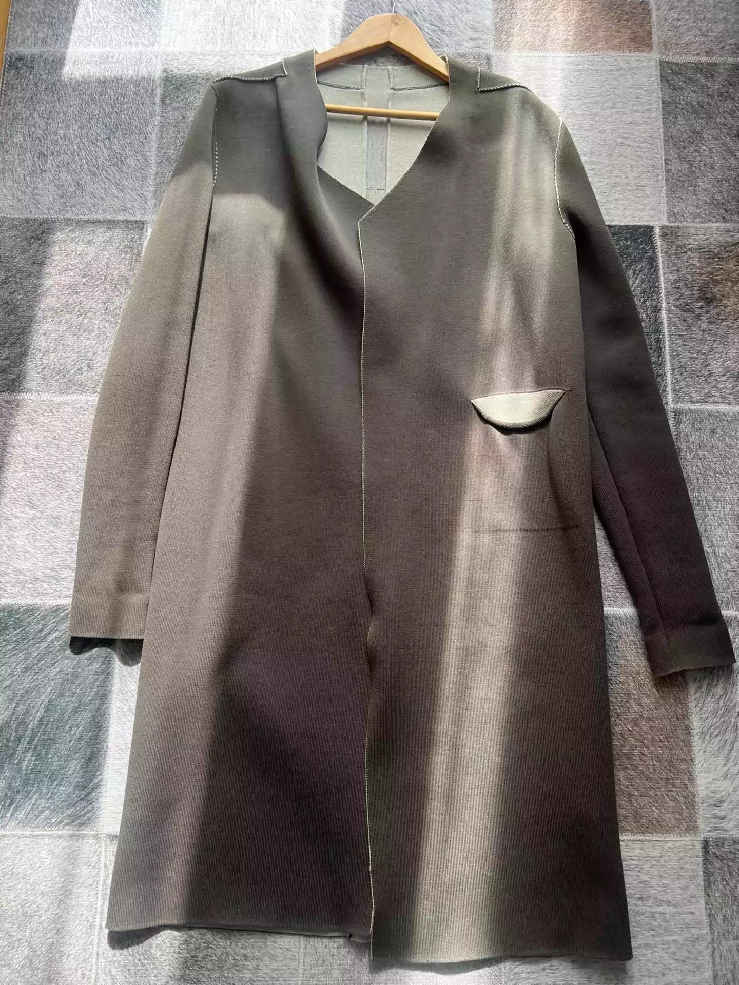 Rick Owens Rick Owens idle cashmere with green and gray knitted cardigan inside. Size US M / EU 48-50 / 2 - 1 Thumbnail