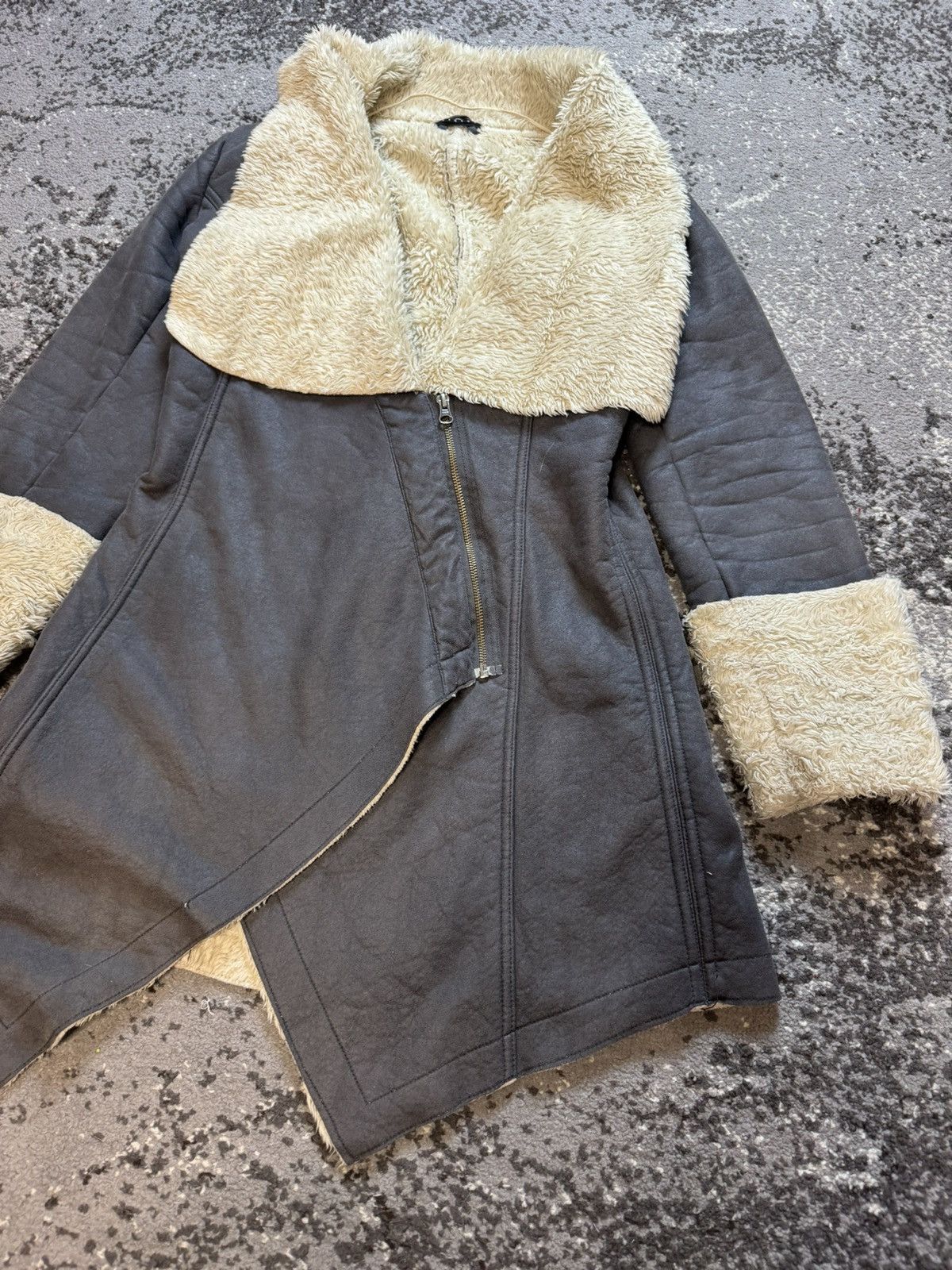 If Six Was Nine × Japanese Brand × Vintage Vintage Y2K Fur Sheepskin Coat Owens Style Asymmetrical Sued Size US M / EU 48-50 / 2 - 2 Thumbnail